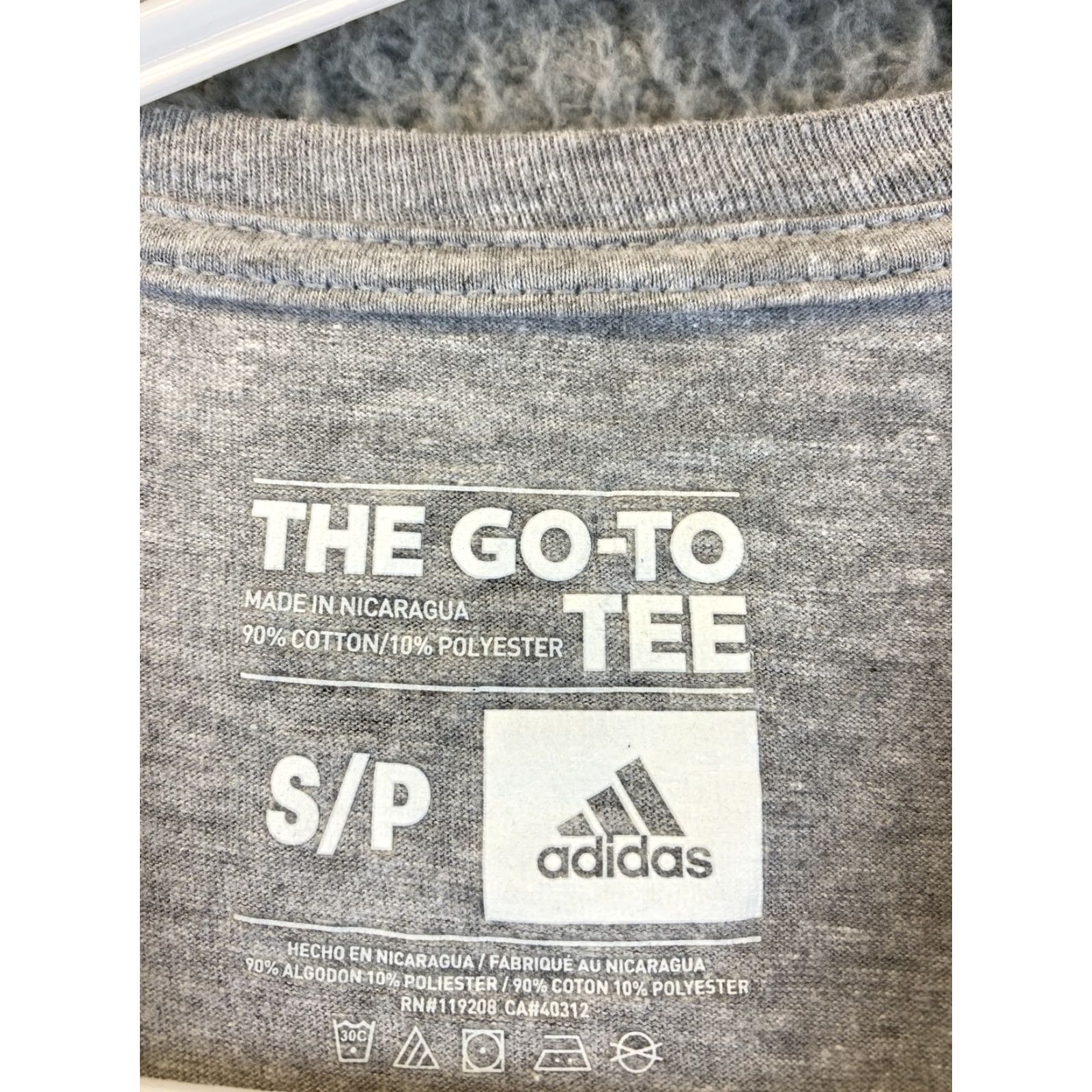 Adidas adidas Shirt Women's Small Gray Drifit Sport Tee S 78-35 Sports Womens Size S / US 4 / IT 40 - 3 Thumbnail