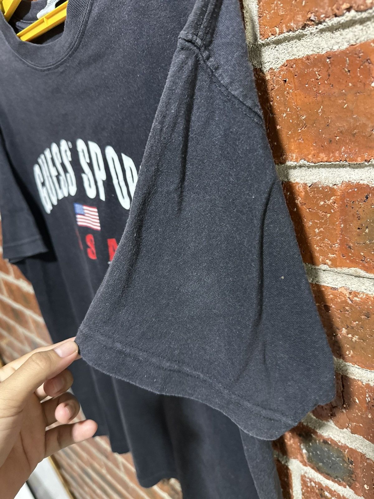 Guess Vintage Guess Sport Faded Tee Size US L / EU 52-54 / 3 - 5 Thumbnail
