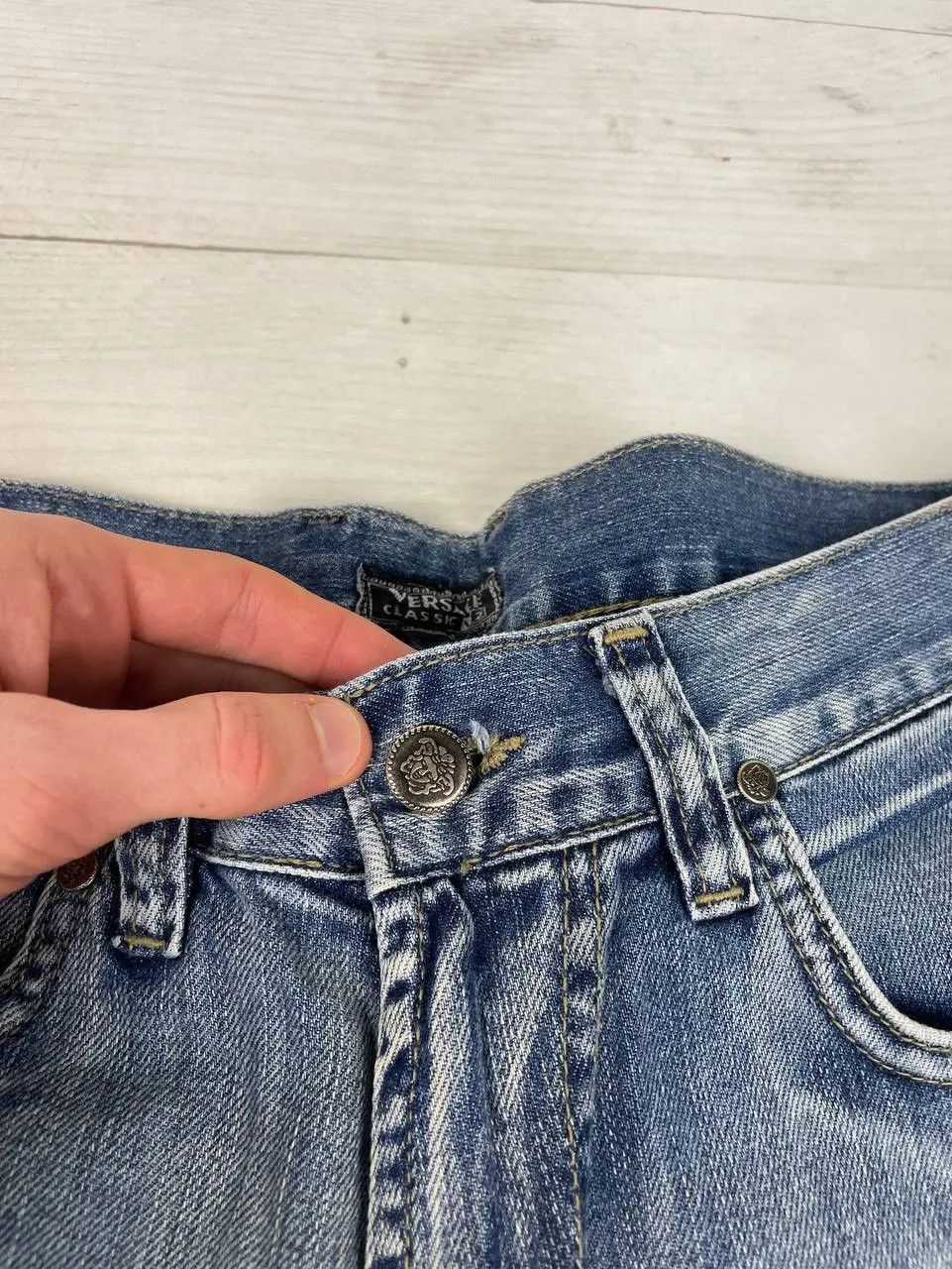 Versace NEW Vintage Versace Classic V2 Big Logo Baggy Jeans 90s Size US 32 / EU 48 - 9 Thumbnail