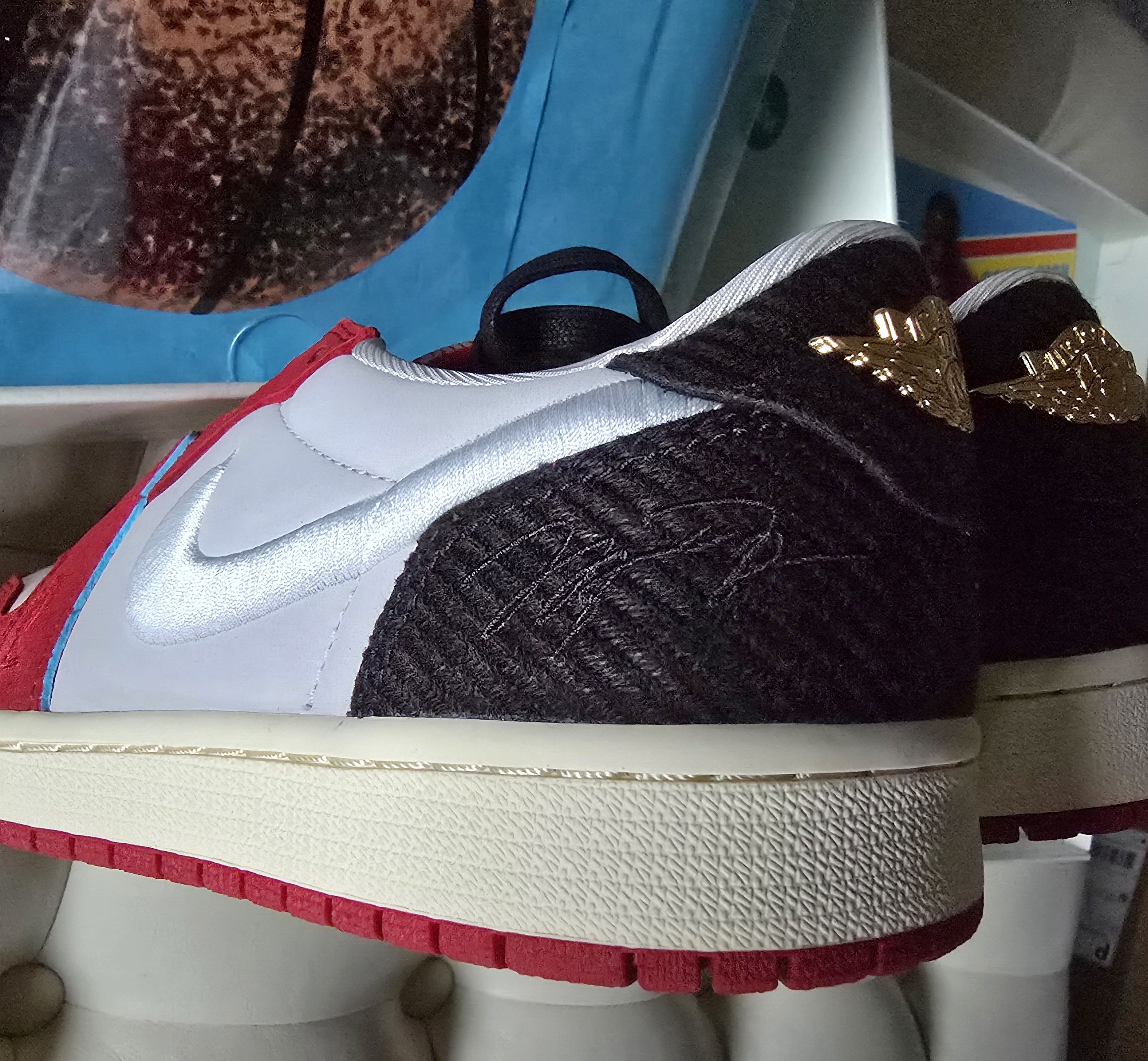 Size 8.5 - Trophy Room x Air Jordan 1 Retro numbered 285