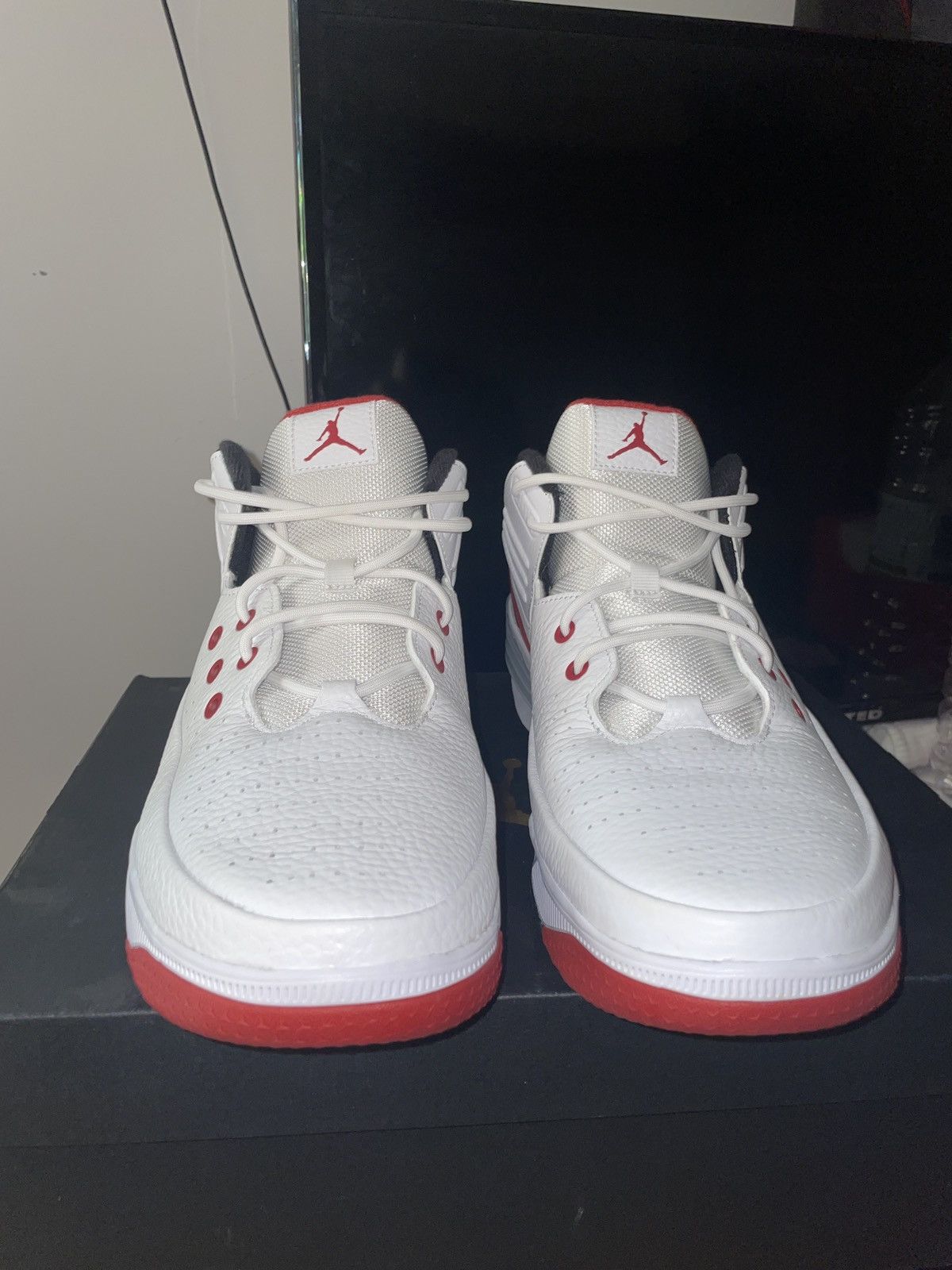 Jordan Brand JORDAN MAX AURA 5 Size US 12.5 / EU 45-46 - 3 Thumbnail