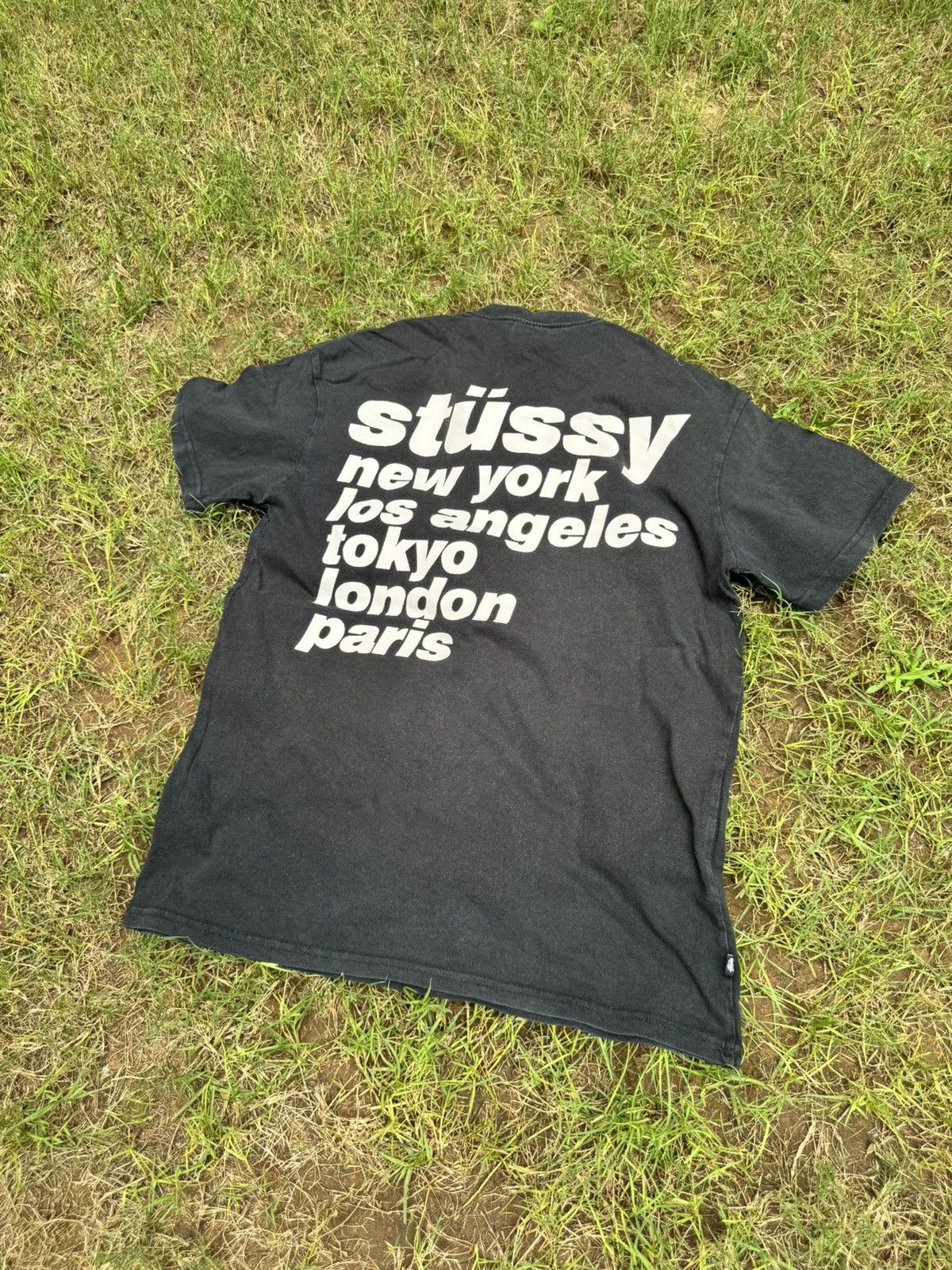 Stussy Stüssy Italic Cities T-shirt in black Size US S / EU 44-46 / 1 - 8 Thumbnail