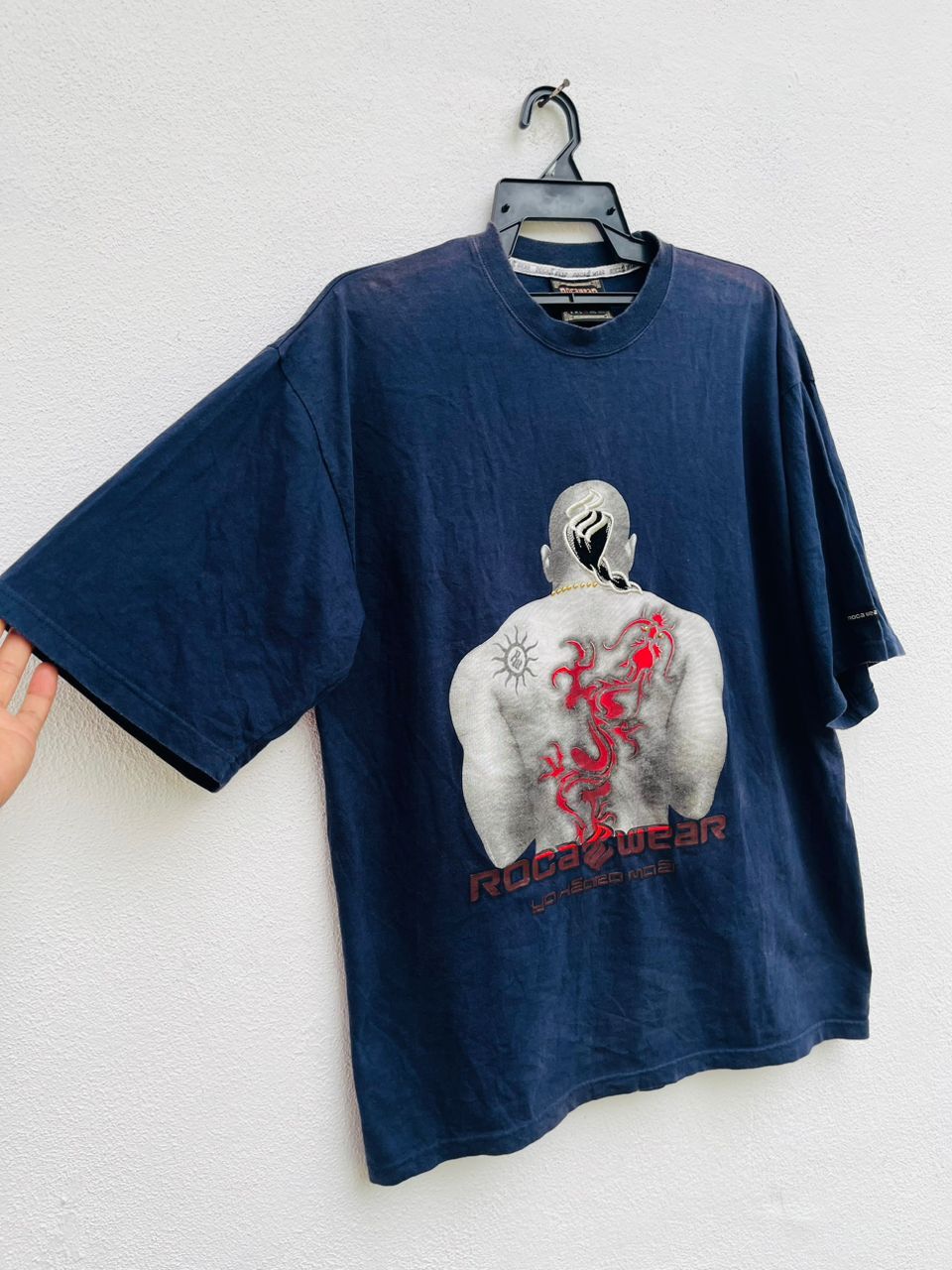 Japanese Brand Vintage Roca Wear Hip Hop Streetwear Designer Fashion Style Size US XL / EU 56 / 4 - 4 Thumbnail