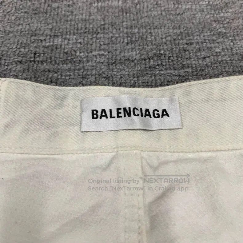 Balenciaga Balenciaga White Distressed Denim Jeans. Size US 26 / EU 42 - 5 Thumbnail