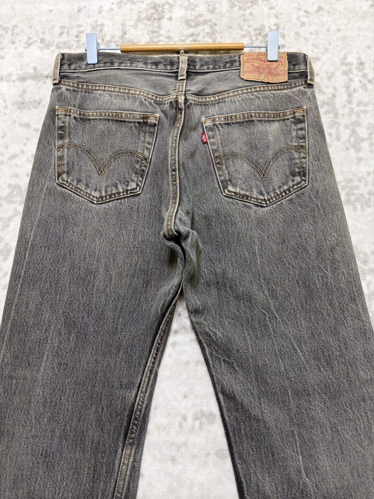 Levi's Vintage Levi’s 501 Straight Leg Faded Black Distressed Denim Size US 32 / EU 48 - 12 Thumbnail