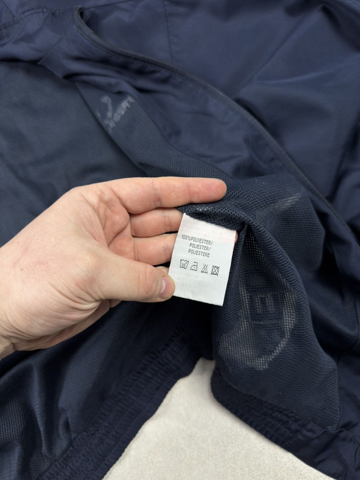Fred Perry Vintage Fred Perry Regular Size Tracksuits Nylon Jacket Size US L / EU 52-54 / 3 - 8 Thumbnail