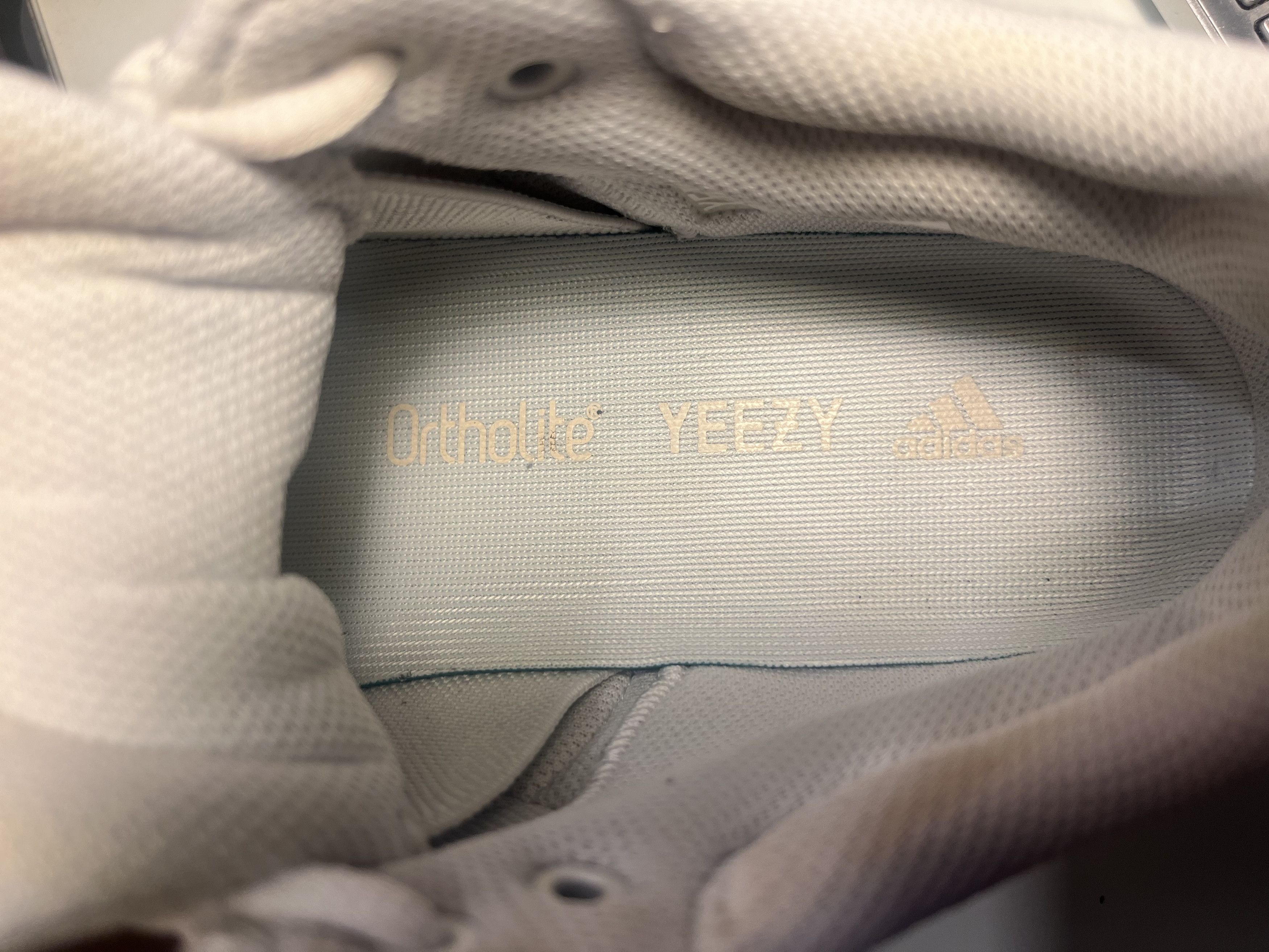 Yeezy Yeezy Boost 700 Analog Size US 9 / EU 42 - 6 Thumbnail