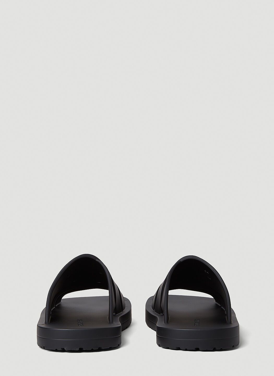 Bottega Veneta o1lf3ng10525 Flinston Slides in Black Size US 7 / EU 40 - 4 Thumbnail