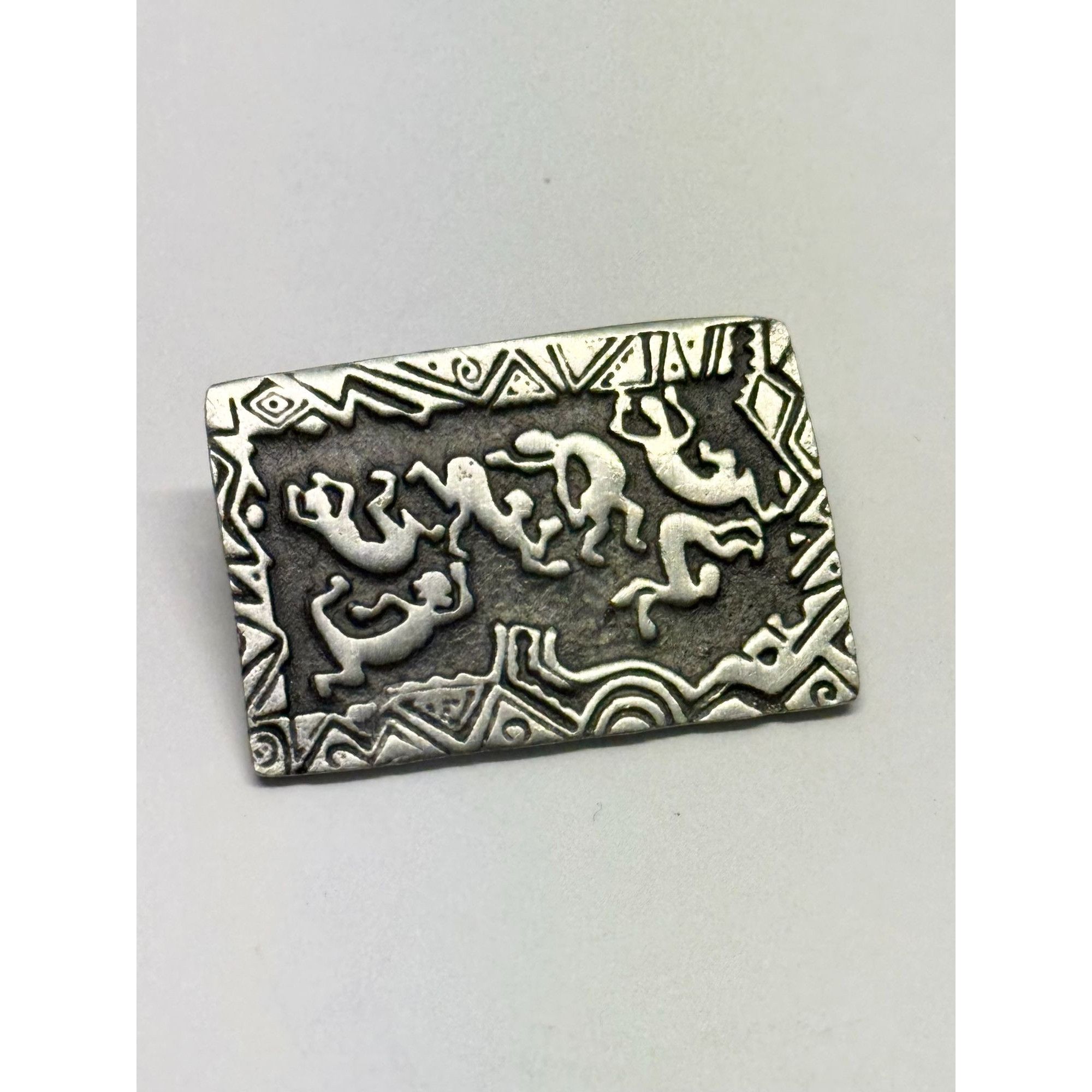 Vintage Urban fetishes silver vintage pin brooch Size ONE SIZE - 2 Thumbnail