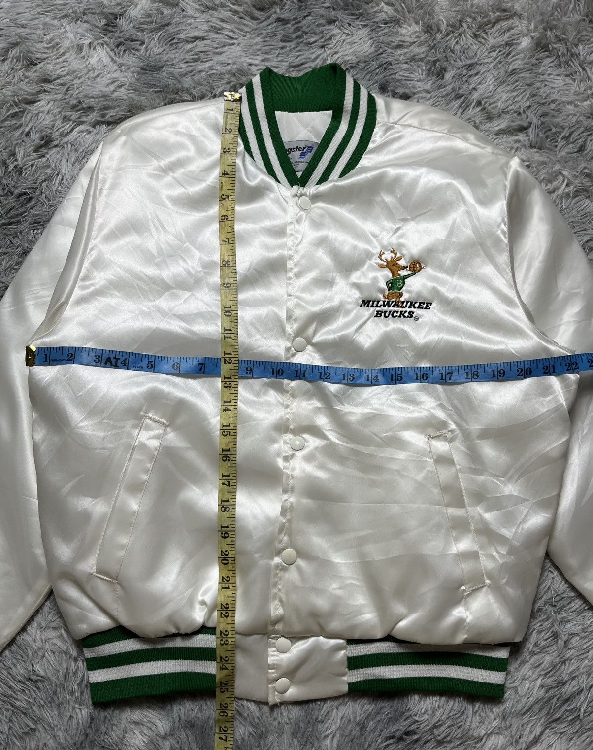 NBA Vintage Milwaukee Bucks Varsity jacket Size US M / EU 48-50 / 2 - 7 Thumbnail