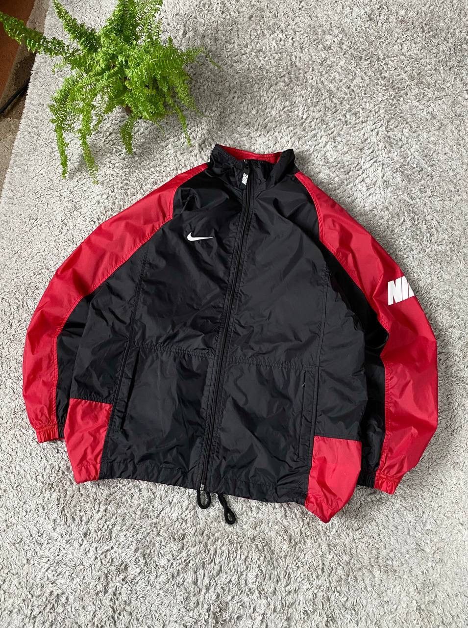 Nike × Vintage 90s Nike Vintage Light Jacket Streetwear Big Logo Swoosh Y2k Size US L / EU 52-54 / 3 - 4 Thumbnail