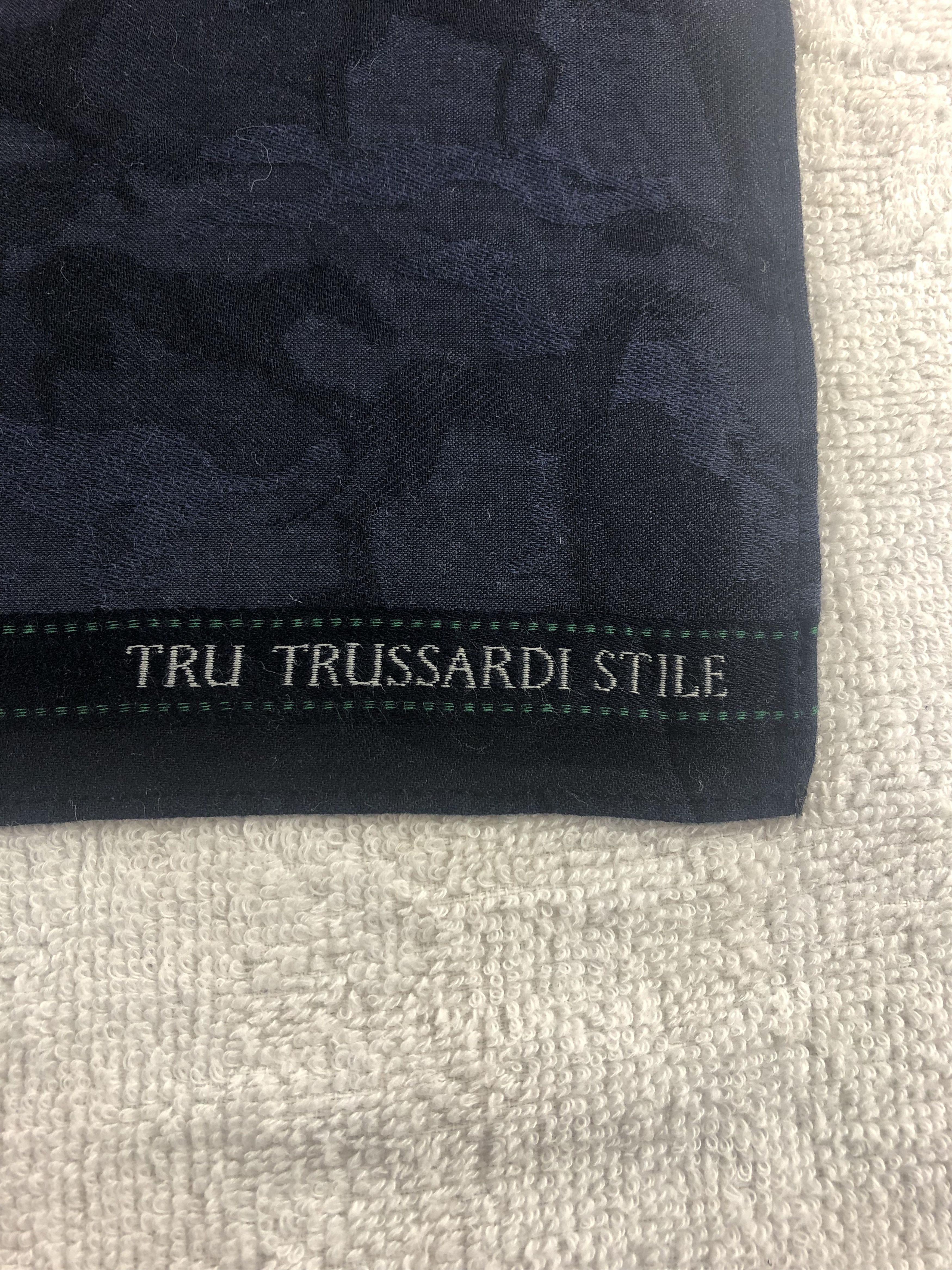 Trussardi × Vintage Trussardi Handkerchief / Bandana / Neckerchief Size ONE SIZE - 5 Thumbnail