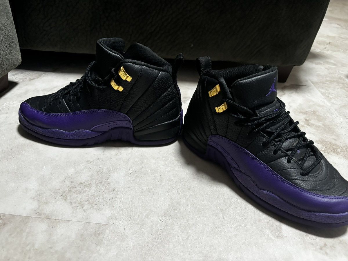 Jordan Brand Purple black & gold Jordan 12’s Size US 6 / EU 39 - 3 Thumbnail