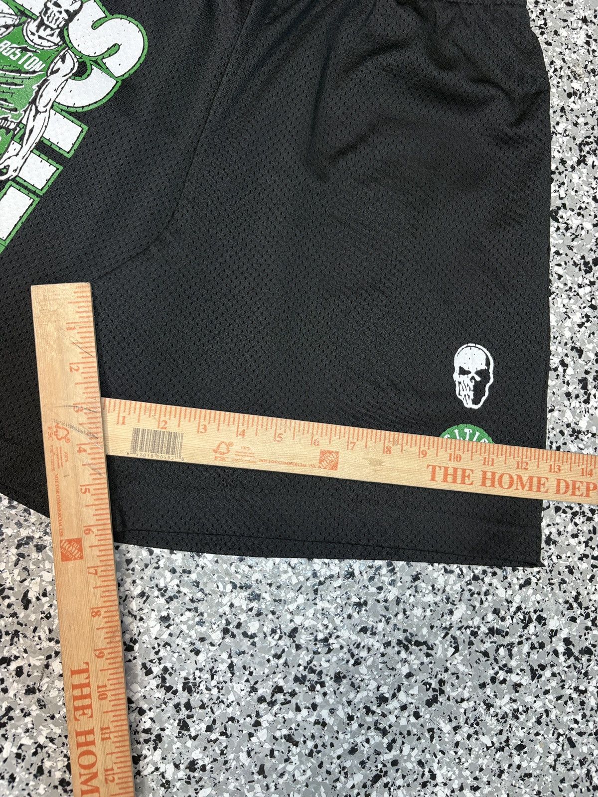 NBA × Warren Lotas 2023 Warren Lotas Boston Celtics Gym Shorts Size S Size US 30 / EU 46 - 7 Thumbnail