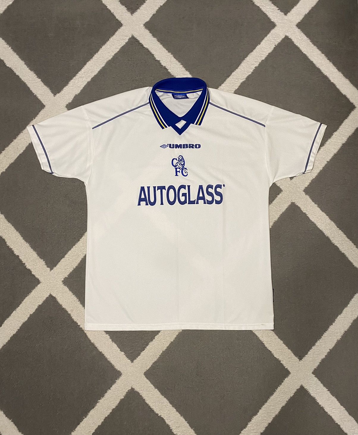 Umbro × Vintage Vintage 1999-00 Umbro Chelsea FC Football Soccer Jersey Tee Size US XL / EU 56 / 4 - 1 Thumbnail
