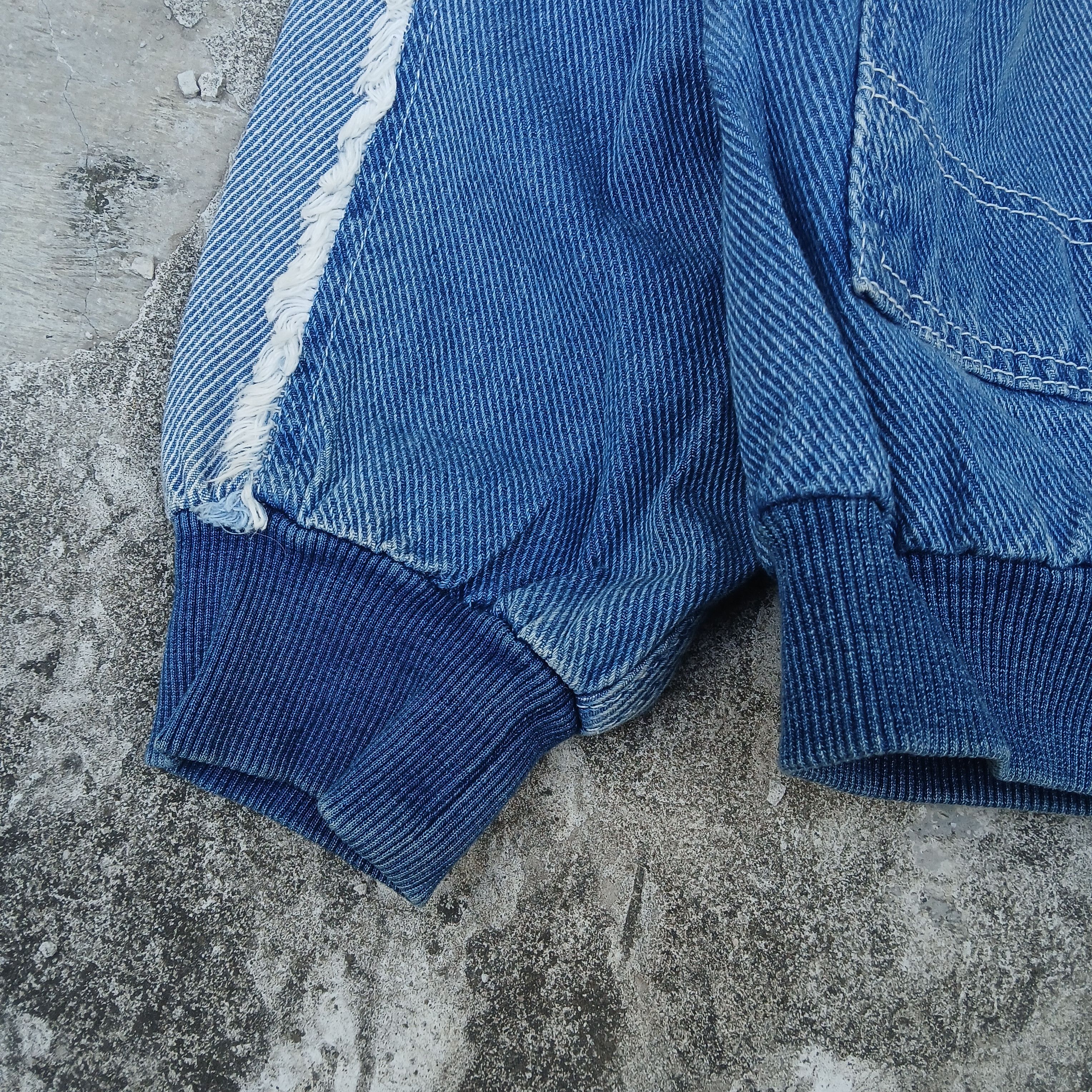Japanese Brand Cube sugar ripped bomber denim jacket Size L / US 10 / IT 46 - 11 Thumbnail