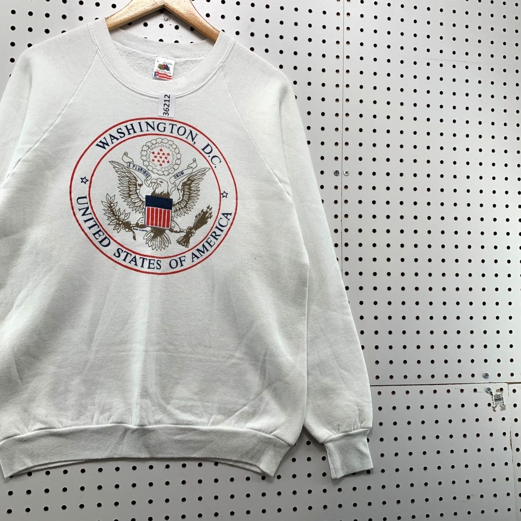 Fruit Of The Loom VINTAGE Washington DC Sweatshirt Mens Large White Raglan Made USA Crewneck 90s USA Fruit of the Loom Sweatshirt Size US L / EU 52-54 / 3 - 4 Thumbnail