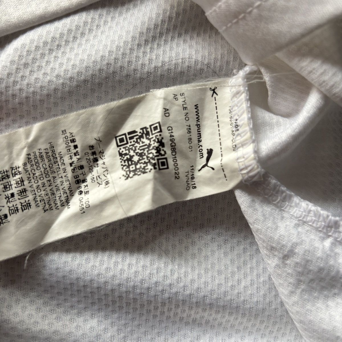 Puma Valencia Home 2019-20 Lee Kang In #16 Soccer Jersey Size US L / EU 52-54 / 3 - 10 Thumbnail
