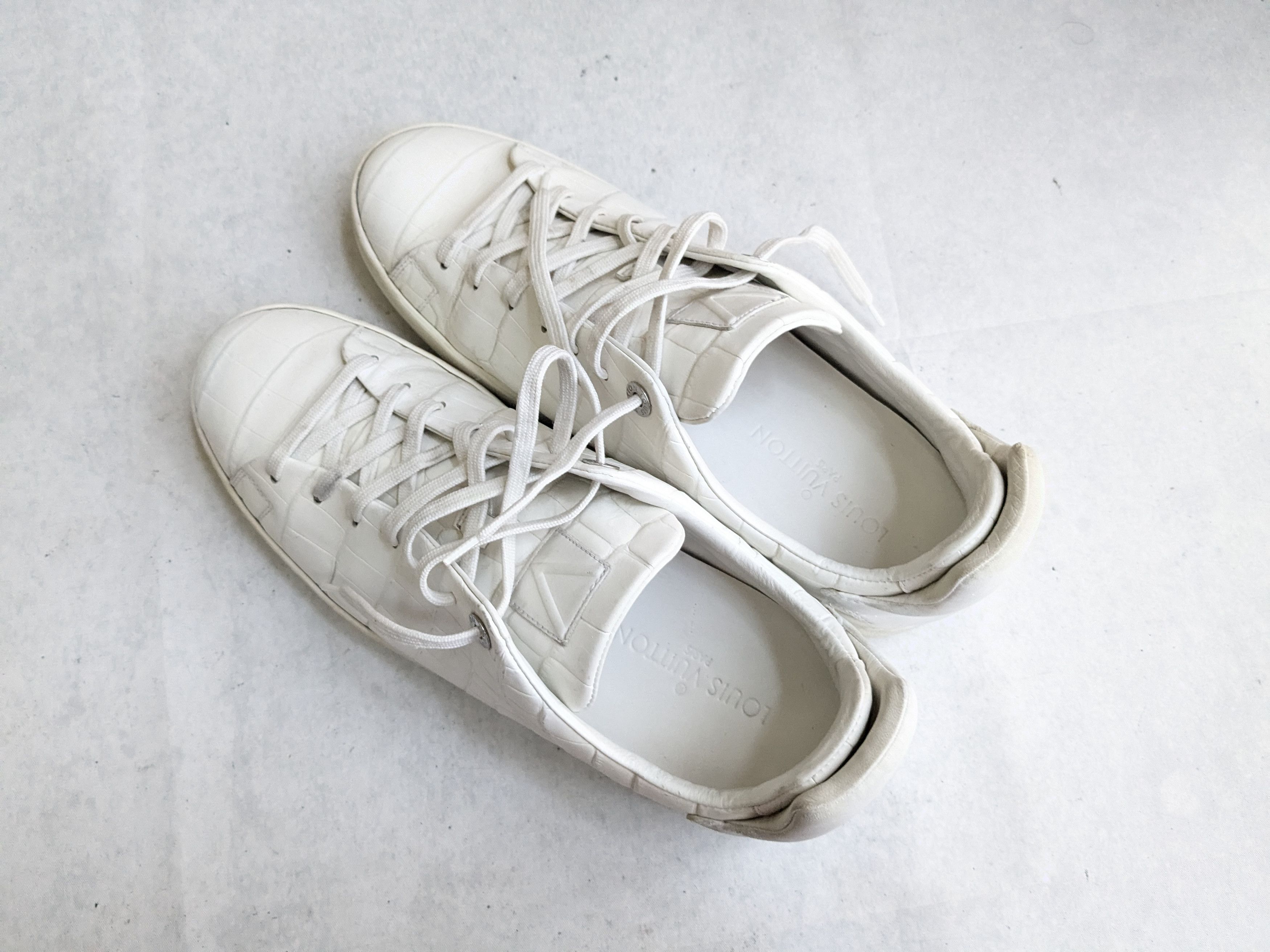 Louis Vuitton Louis Vuitton Frontrow Sneakers White 9 Croc Low Tops Size US 9 / EU 42 - 12 Thumbnail