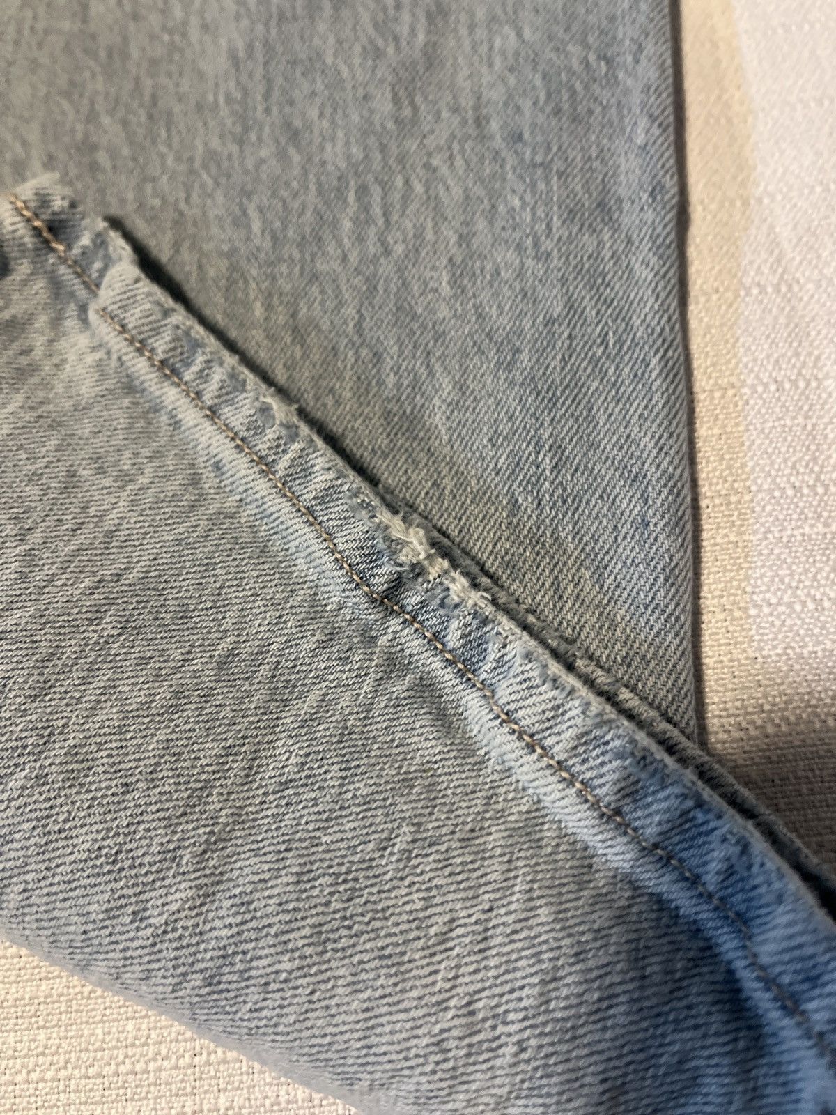 Hollister Women's Ultra High- Rise Dad Jeans Size 26" / US 2 / IT 38 - 5 Thumbnail