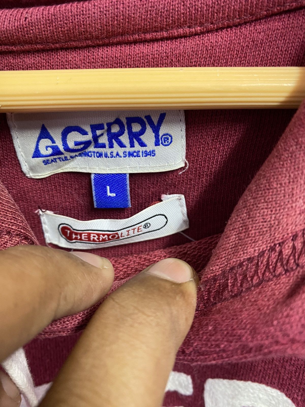 Other Gerry men's hoodie in a wine red color. Size US XL / EU 56 / 4 - 4 Thumbnail