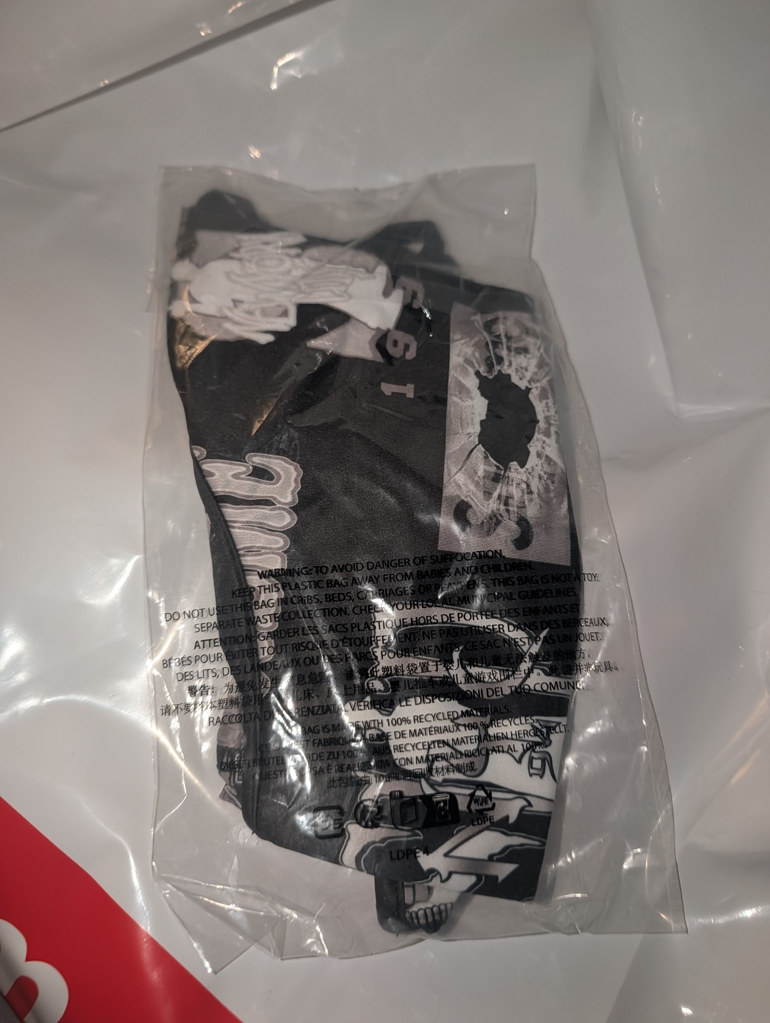 Supreme Supreme Flash Lightweight Balaclava Black SS26 In Hand Size ONE SIZE - 2 Thumbnail