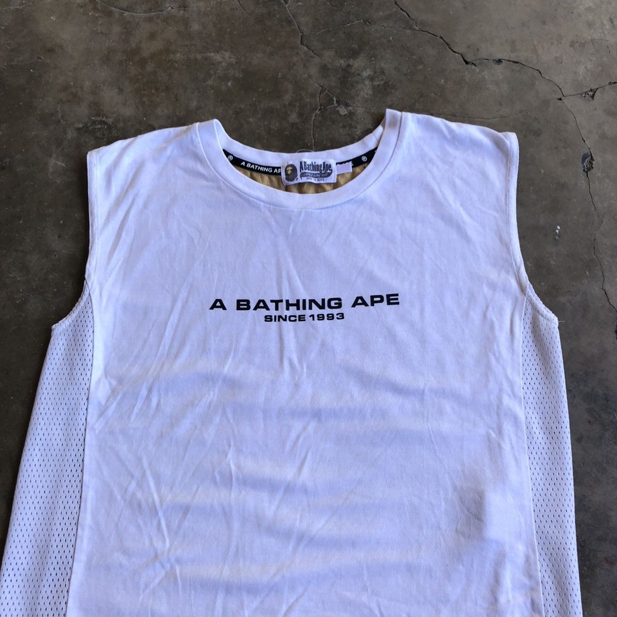 Bape Bape A Bathing Ape 1993 1st Camo Sleveeless T-shirt White Size US S / EU 44-46 / 1 - 2 Thumbnail