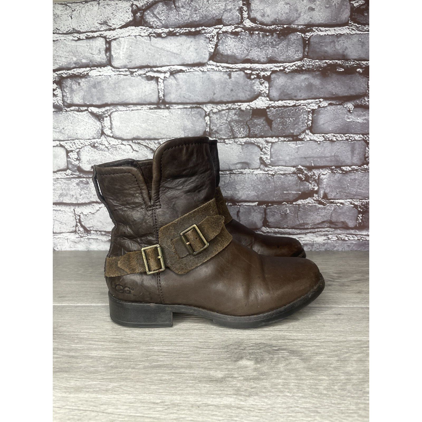 Ugg UGG® AUSTRALIA CYBELE STOUT LEATHER BIKER BOOTS Women Sz 5.5 Size US 5.5 / IT 35.5 - 10 Thumbnail