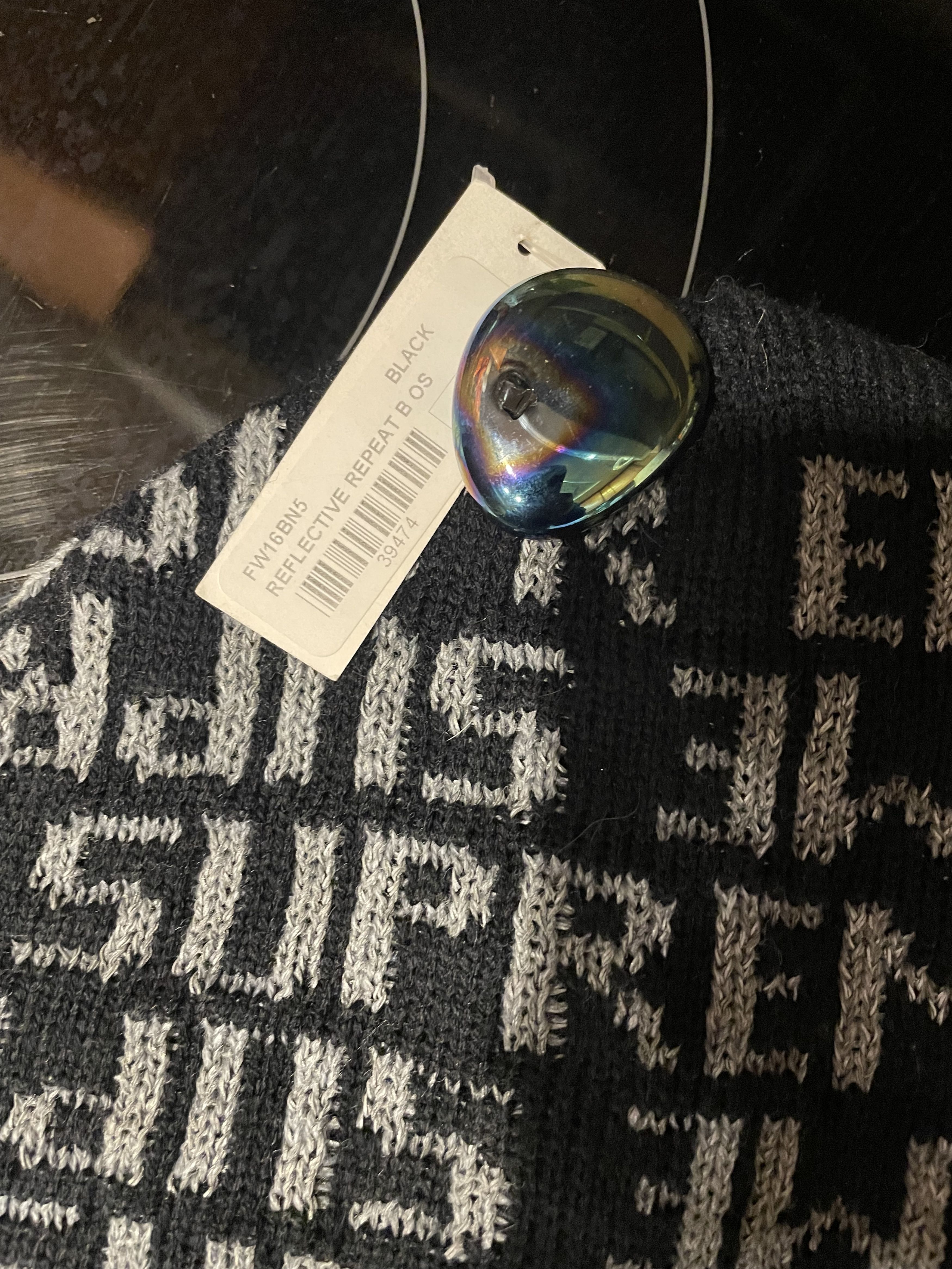 Supreme Supreme FW16 reflective repeat 3M beanie Size ONE SIZE - 4 Thumbnail