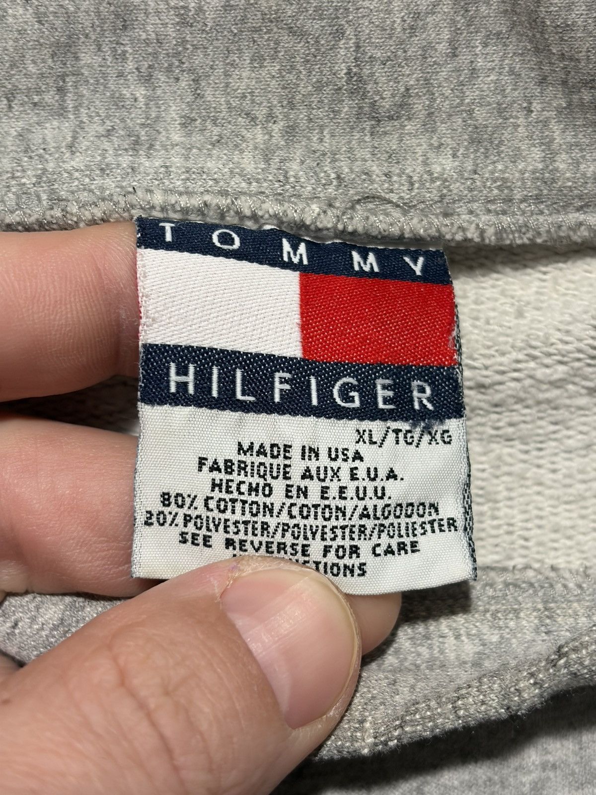 Tommy Hilfiger Vintage Tommy Hilfiger Sweatshirt Mens XL Gray Flag Logo 90s Size US XL / EU 56 / 4 - 6 Thumbnail