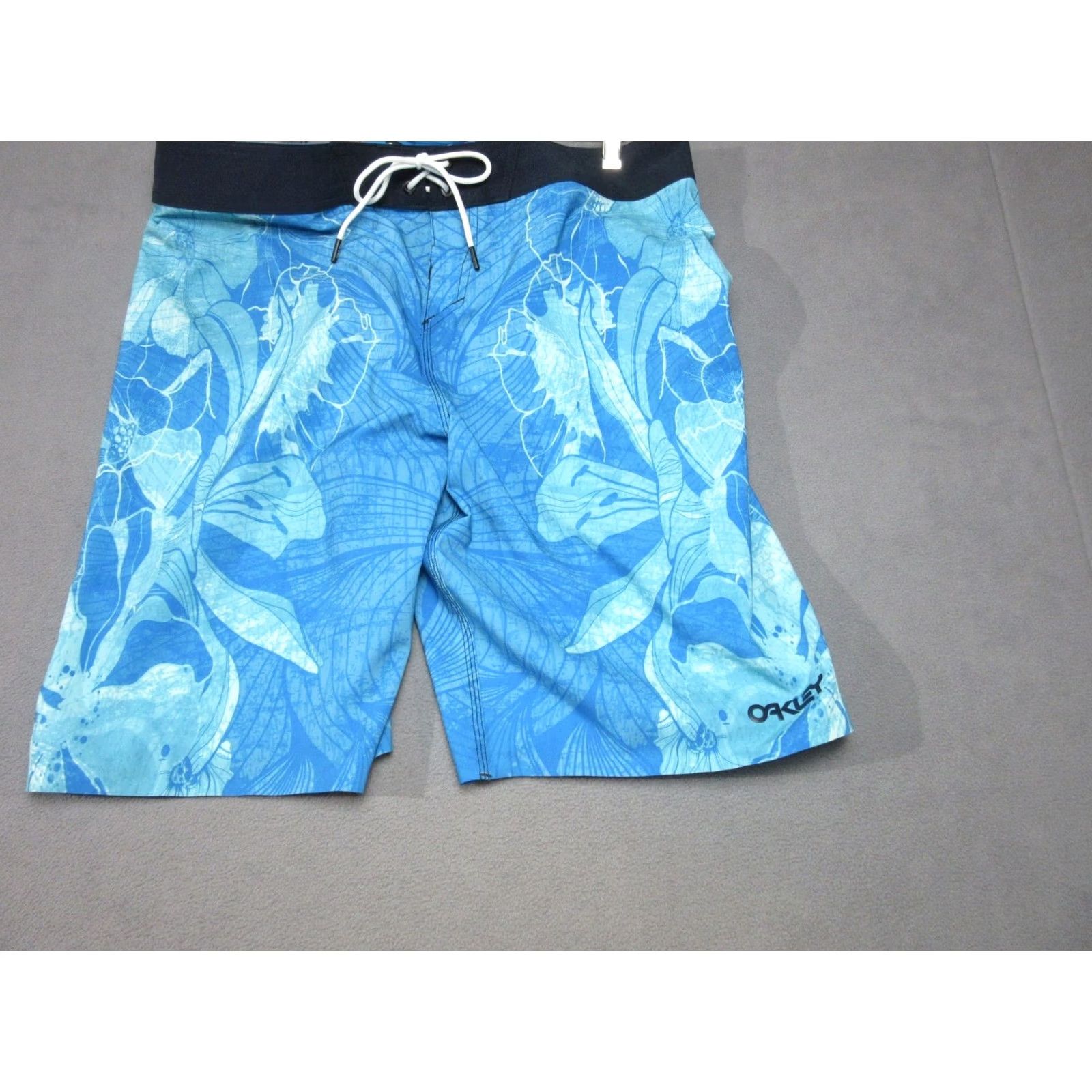 Oakley Oakley Shorts Men 2XL Blue Chanel Flower Surf Board Swim Trunks Water Sport Size US 39 - 2 Thumbnail