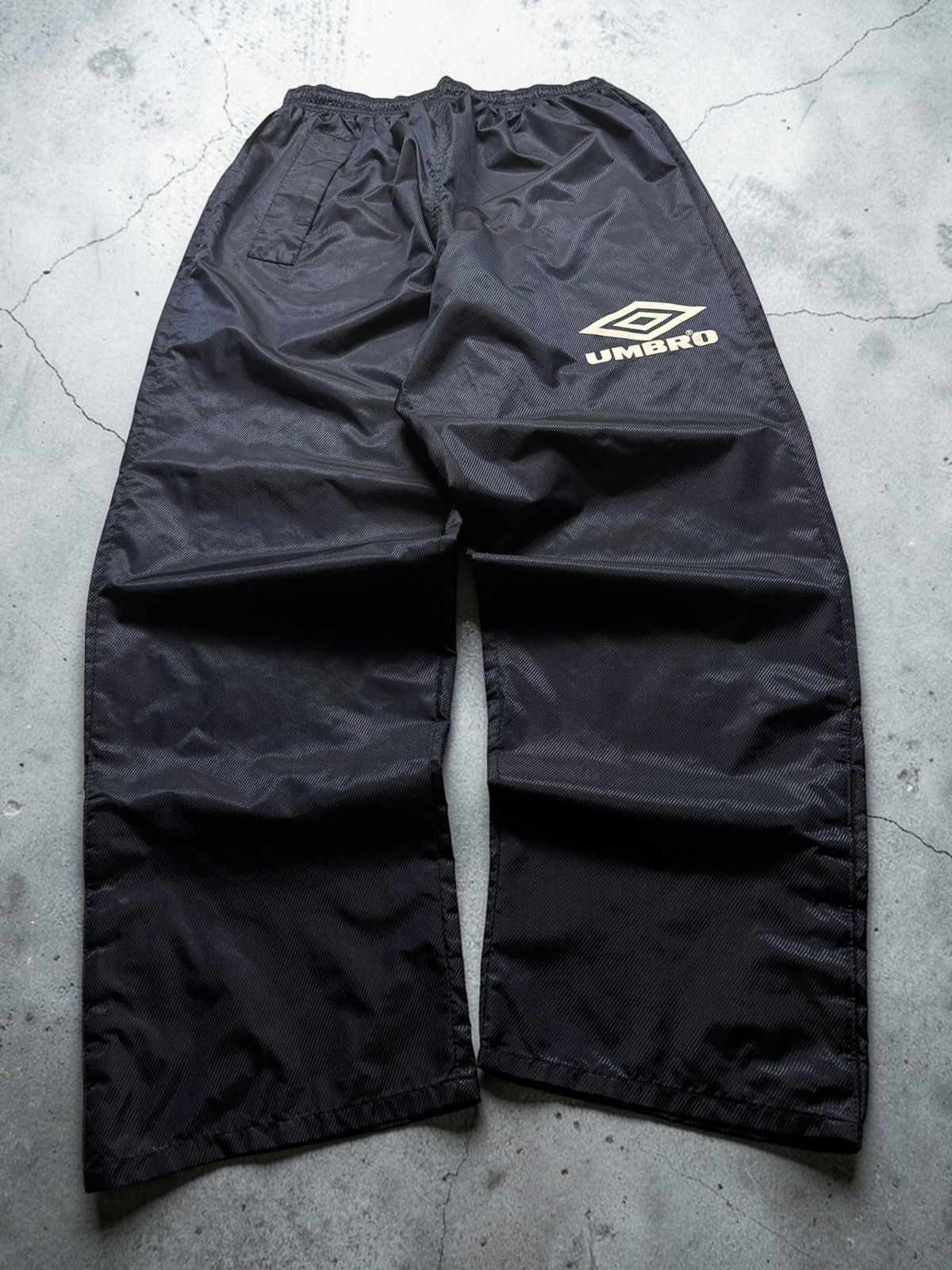 Japanese Brand × Umbro × Vintage CRAZY Umbro 90s Y2K Vintage Baggy