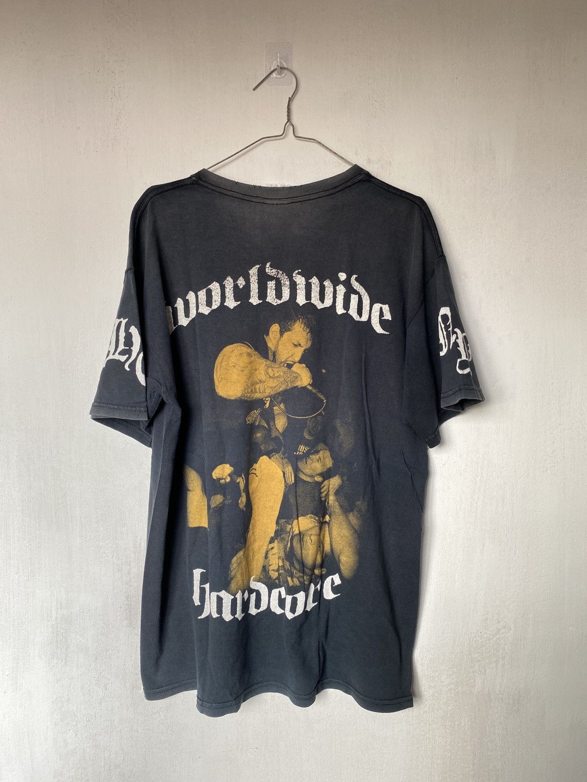 Band Tees 00s Madball Worldwide Hardcore Tshirt Size US M / EU 48-50 / 2 - 2 Thumbnail