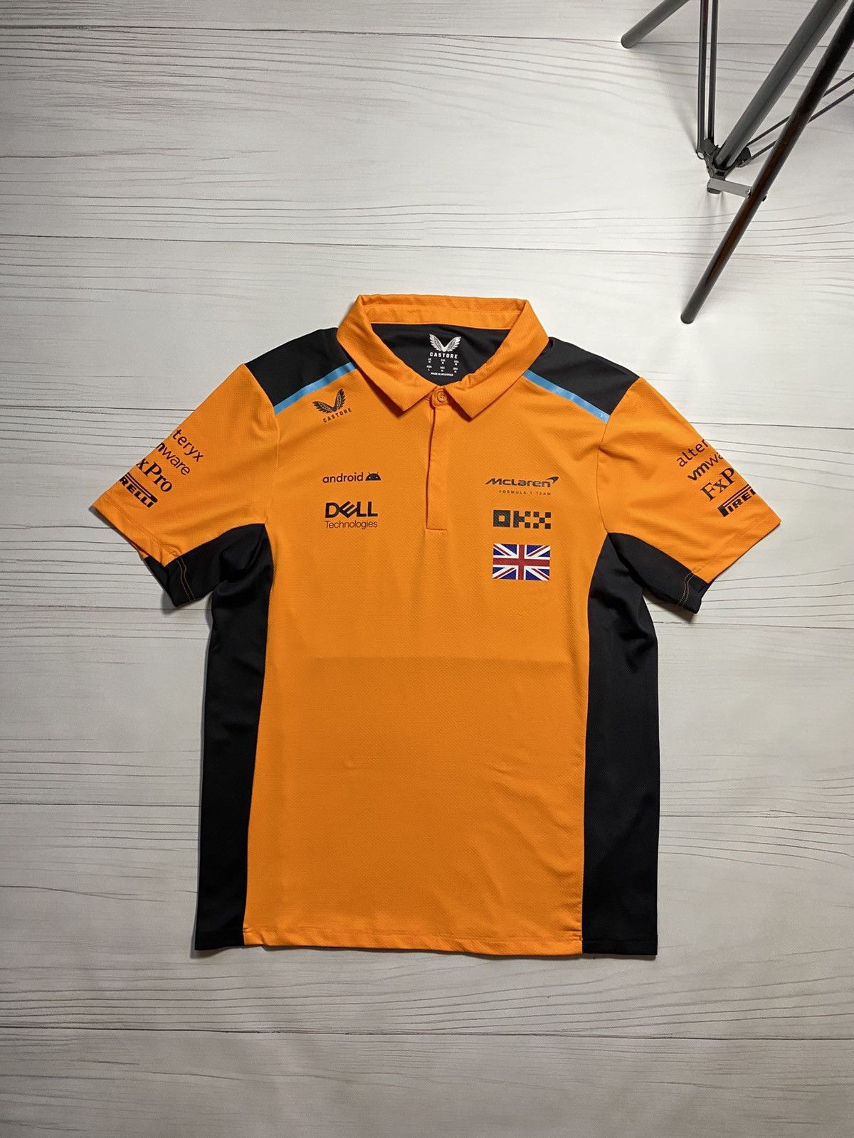 Formula 1 Formul 1 McLaren Lando Norris #4 Castore polo t shirt jersey Size US M / EU 48-50 / 2 - 1 Thumbnail