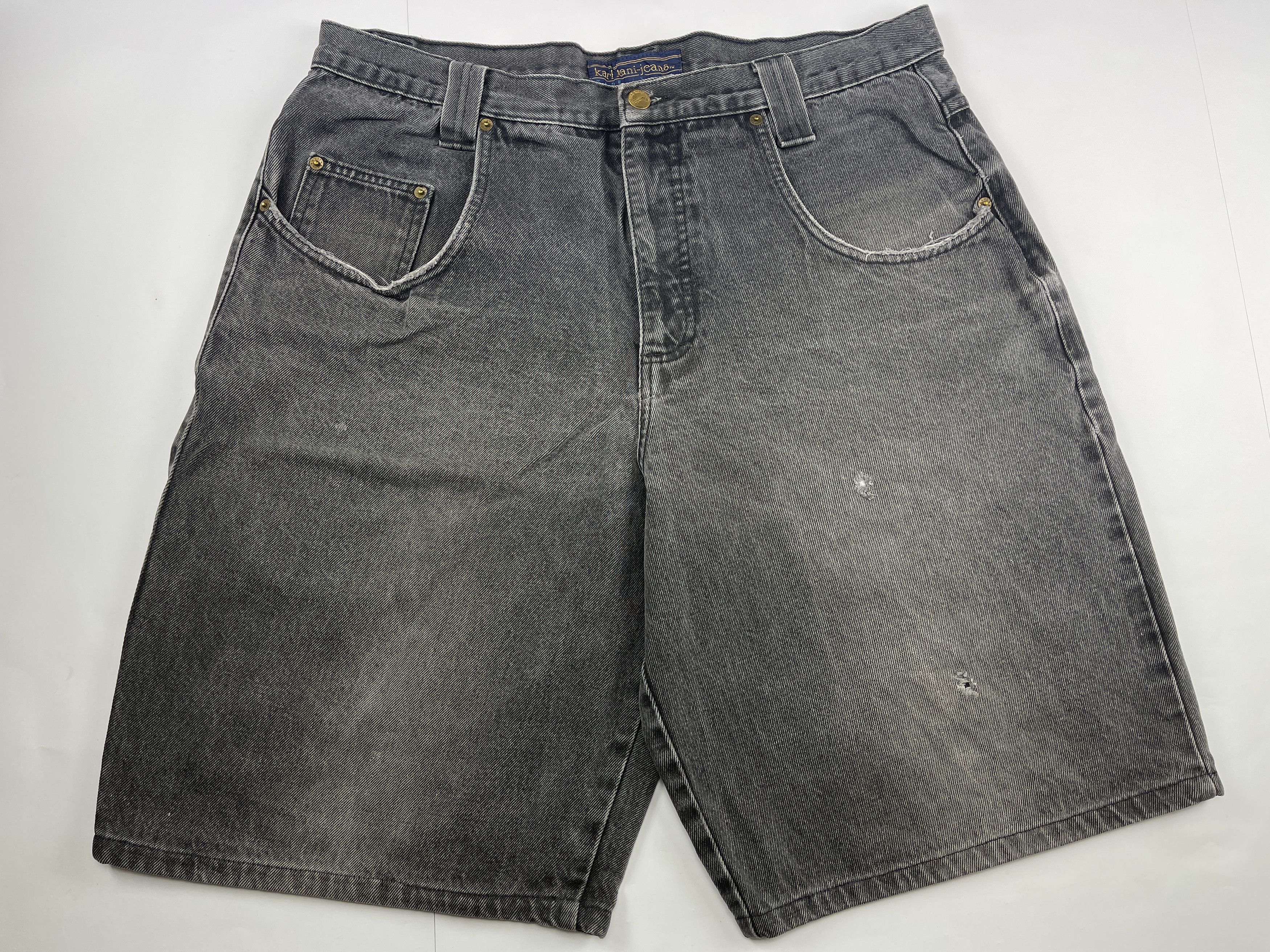 Karl Kani KARL KANI shorts, vintage hip hop baggy jeans, 90s size W 36 Size US 36 / EU 52 - 6 Thumbnail