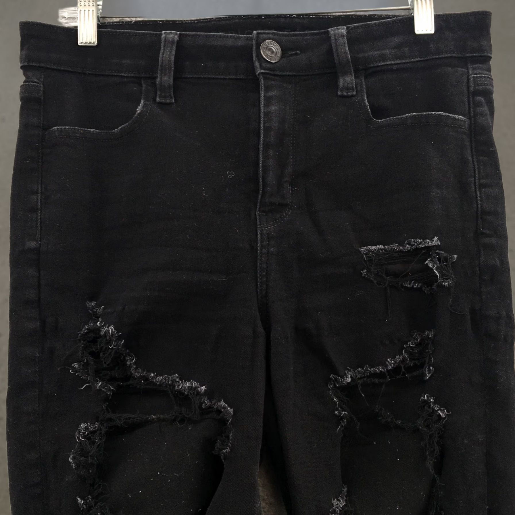 American Eagle Outfitters American Eagle Outfitters Jeans Womens 10 Black Distressed Hi-Rise Jegging Shorter - 32x27 Size 32" / US 10 / IT 46 - 1 Thumbnail