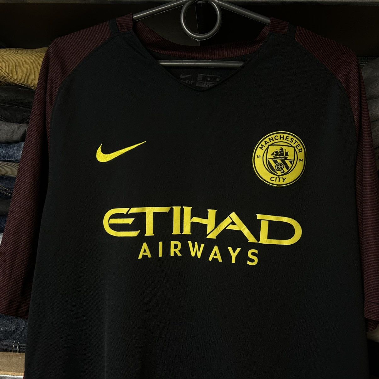 Nike Mens Nike Manchester City Etihad 2020 home soccer jersey Size US XL / EU 56 / 4 - 2 Thumbnail