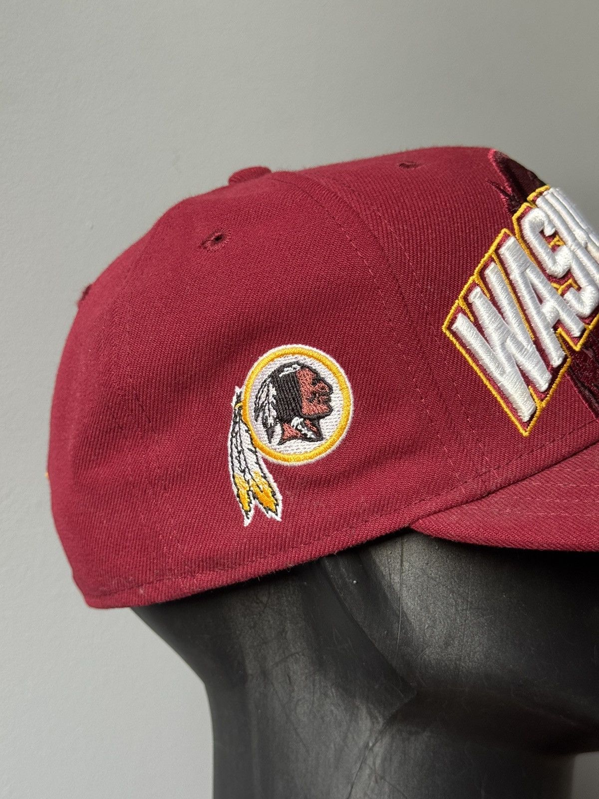 New Era NFL Washington Skins hat football fitted 7 Embroidered Size ONE SIZE - 4 Thumbnail