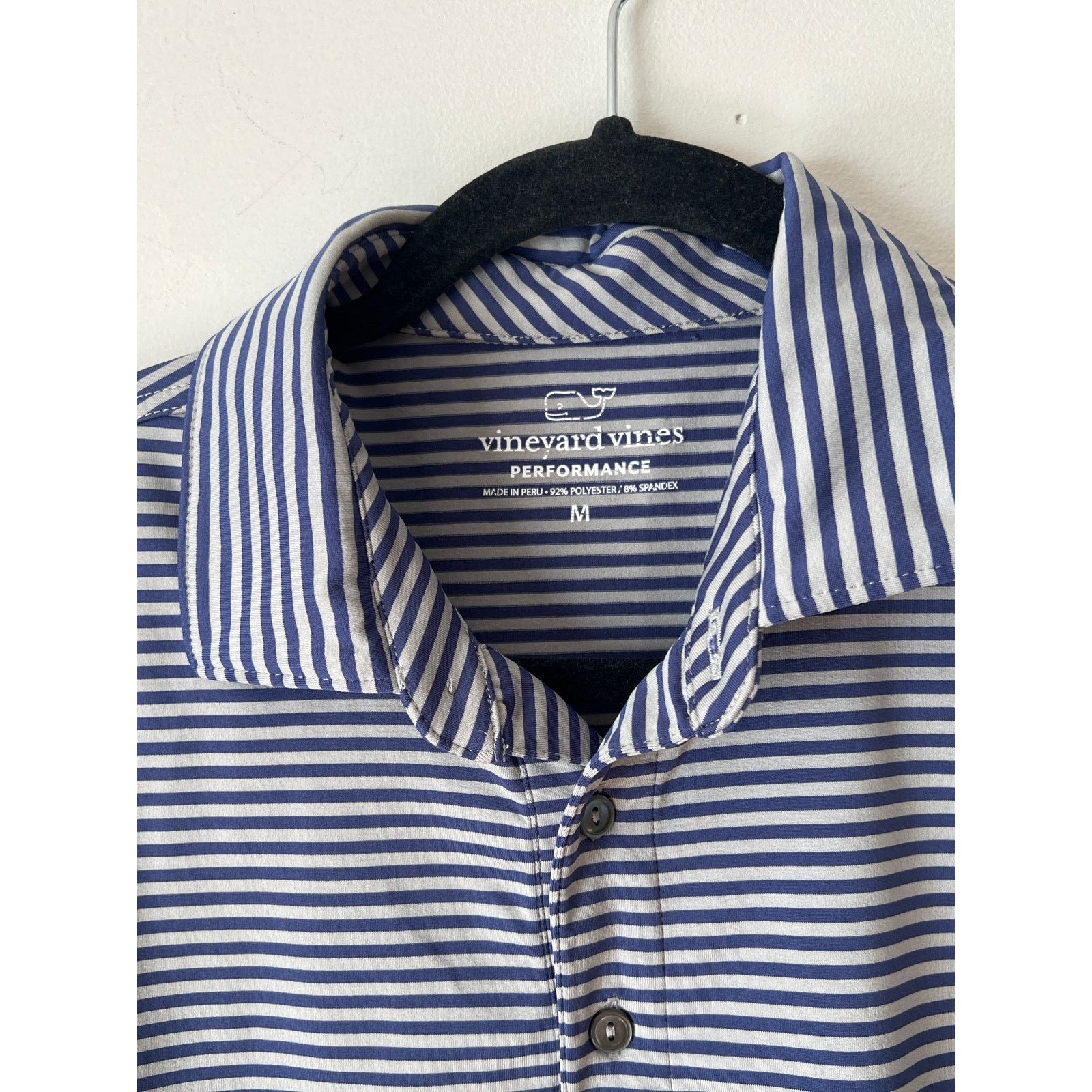 Vineyard Vines Vineyard Vines Performance Polo short sleeve Medium shirt Size US L / EU 52-54 / 3 - 3 Thumbnail