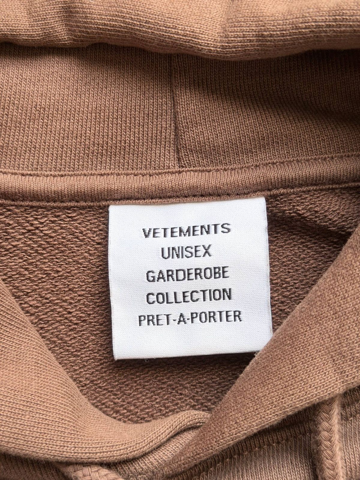 Vetements VETEMENTS Metal Patch Hoodie LIMITED EDITION Size US XS / EU 42 / 0 - 7 Thumbnail