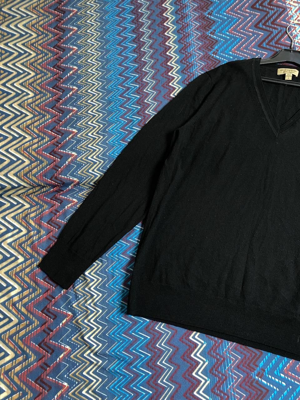 Burberry × Vintage Burberry Vintage Mens V-neck Sweater Size US L / EU 52-54 / 3 - 8 Thumbnail