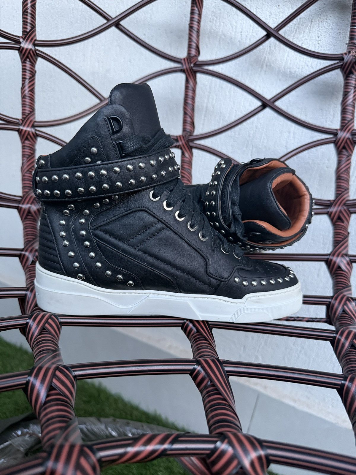 Givenchy 🎸studded tyson by Riccardo tisci Size US 5 / EU 37 - 11 Thumbnail