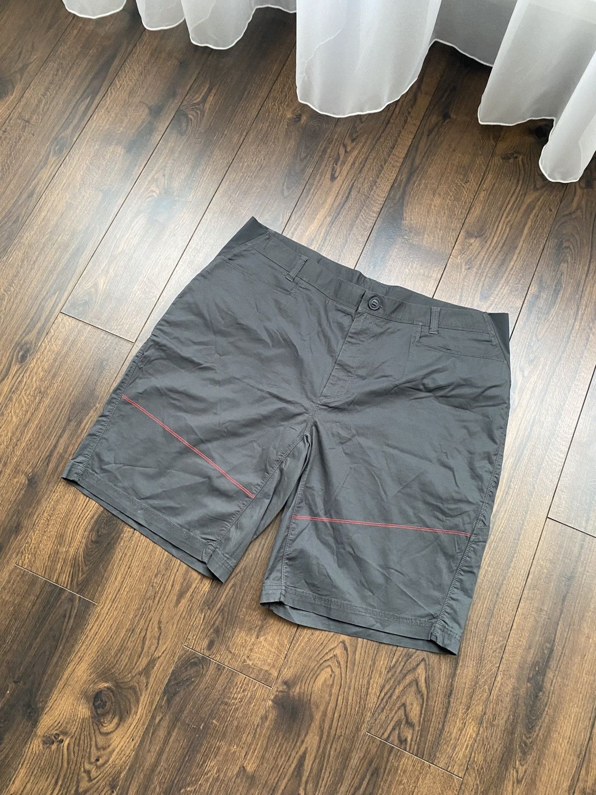 The North Face vintage trekking THE NORTH FACE shorts outdoor Size US 38 / EU 54 - 1 Thumbnail