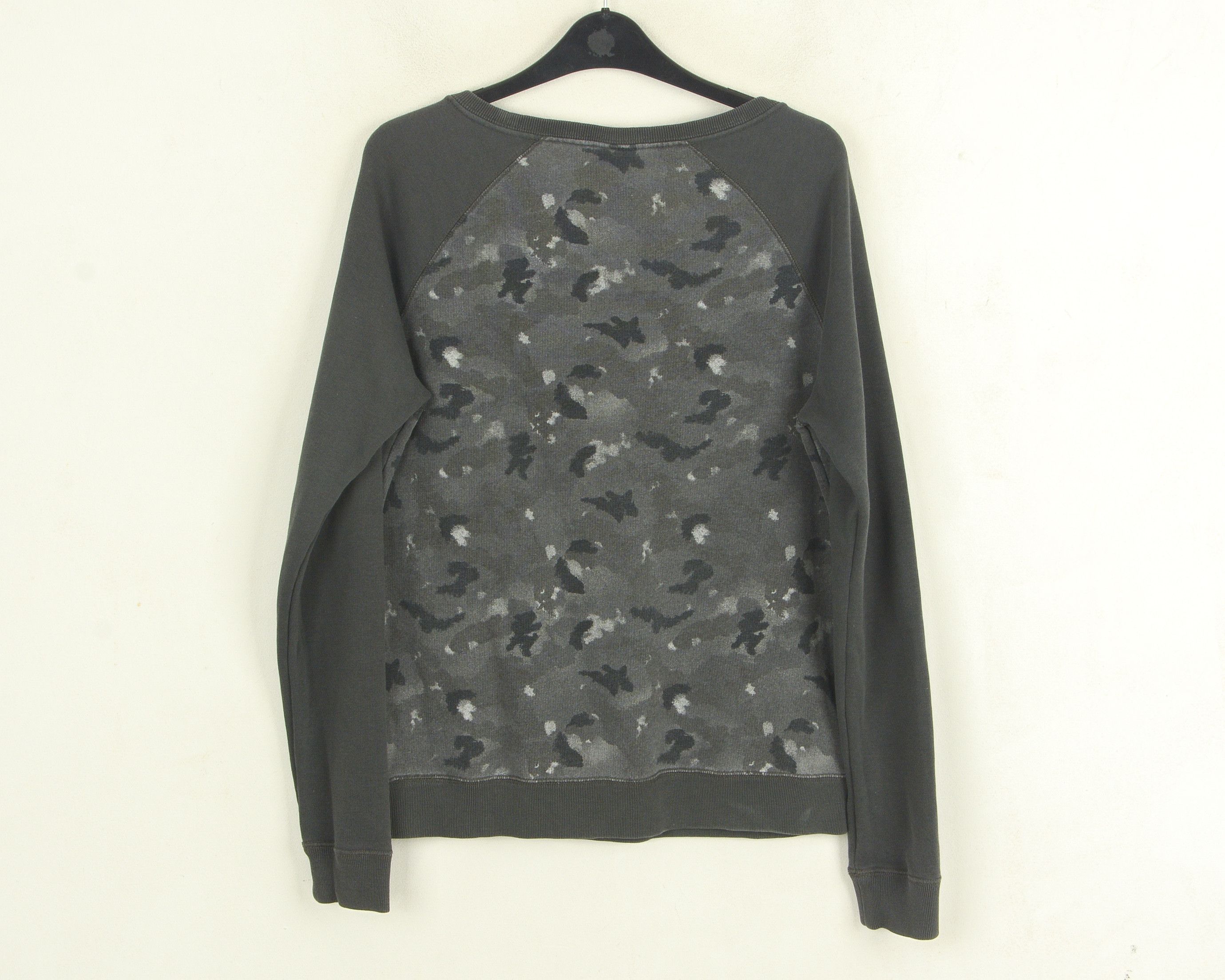 Nike Mens M Jumper Sweatshirt Pullover Sportswear Logo Gray Size US M / EU 48-50 / 2 - 3 Thumbnail