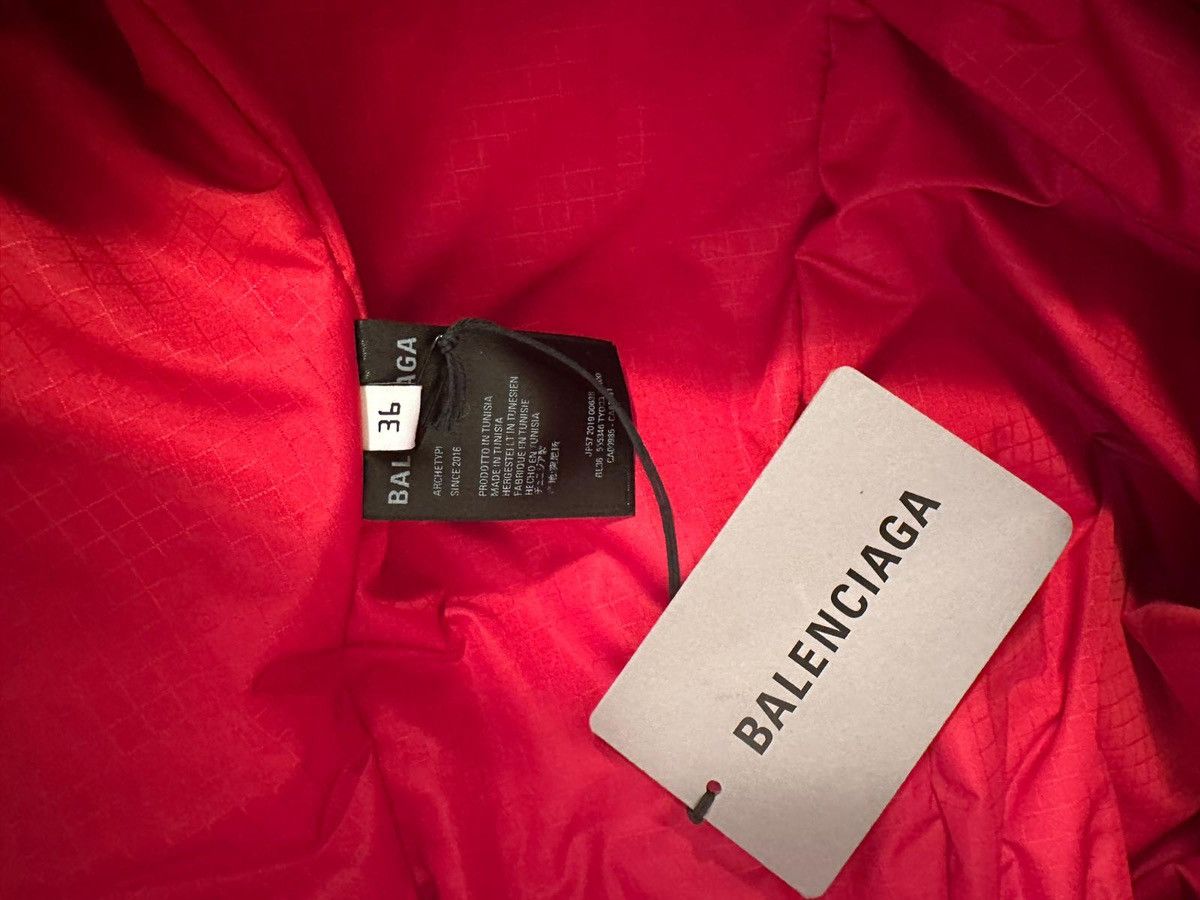 Balenciaga Balenciaga Swing Puffer jacket Sz. 36 Size US M / EU 48-50 / 2 - 12 Thumbnail