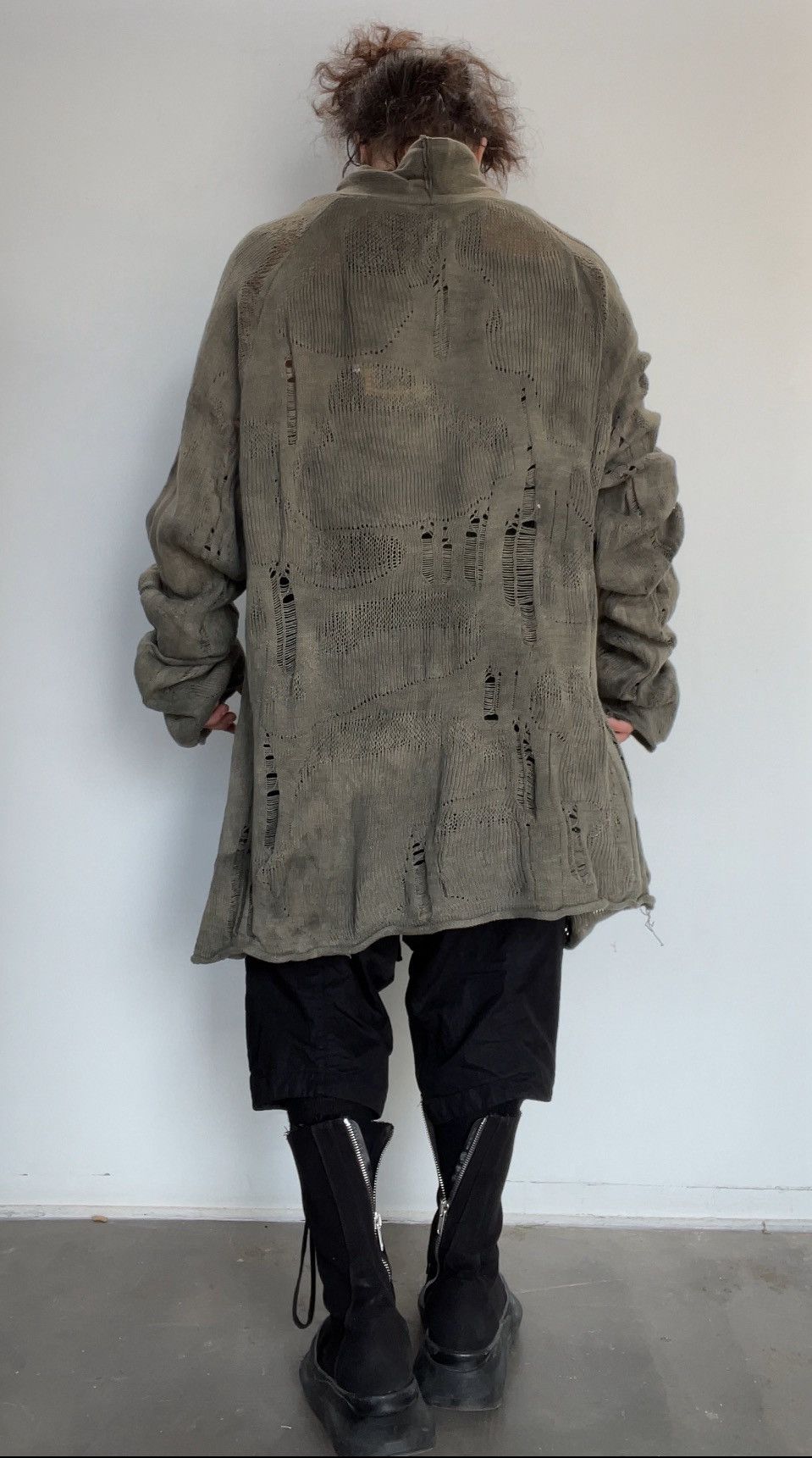 Other Chia Hung Su Distressed Cardigan Size US L / EU 52-54 / 3 - 5 Thumbnail