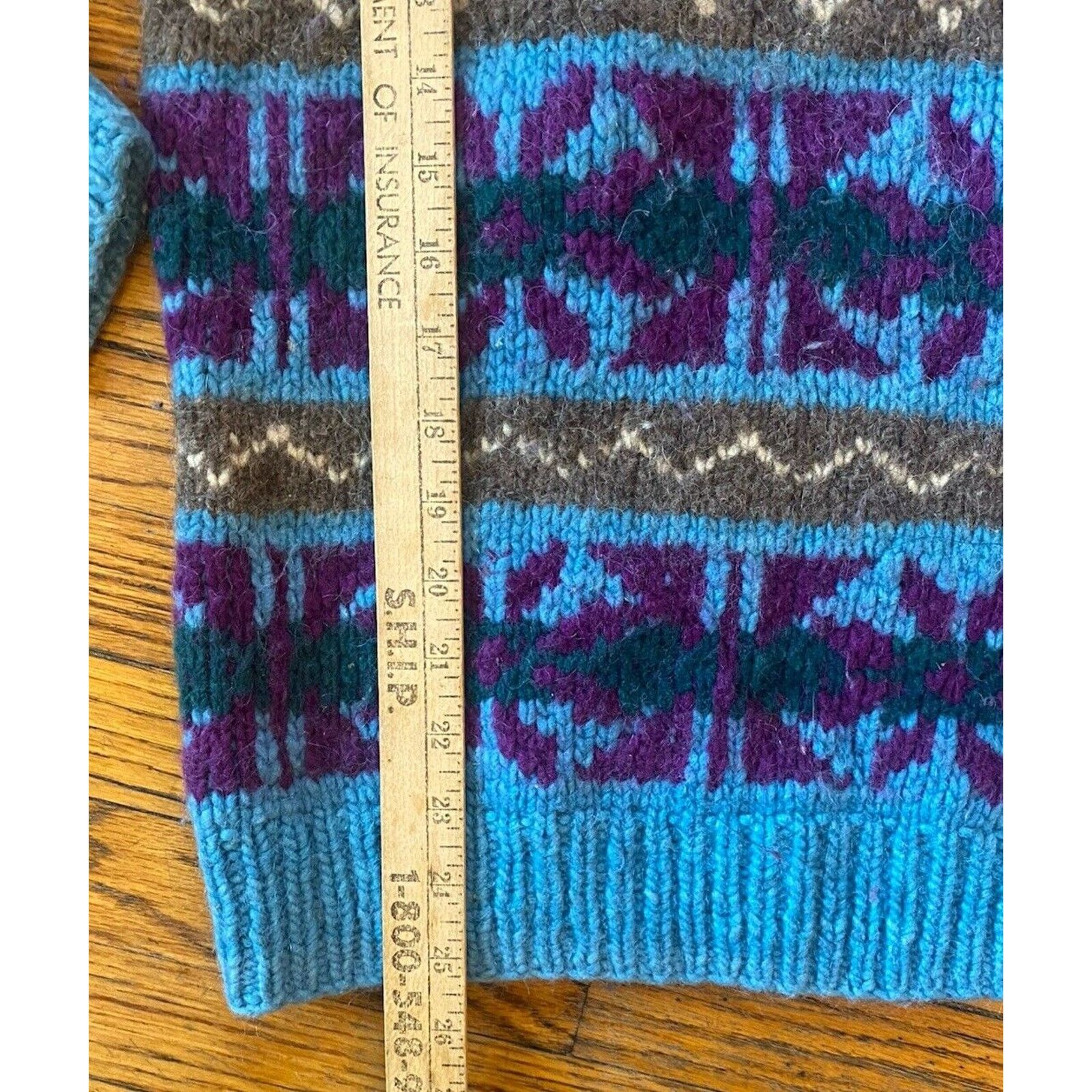 Handmade Wool Ecuador Nordic Handmade Chunky Sweater Mens Women’s M Size M / US 6-8 / IT 42-44 - 9 Thumbnail