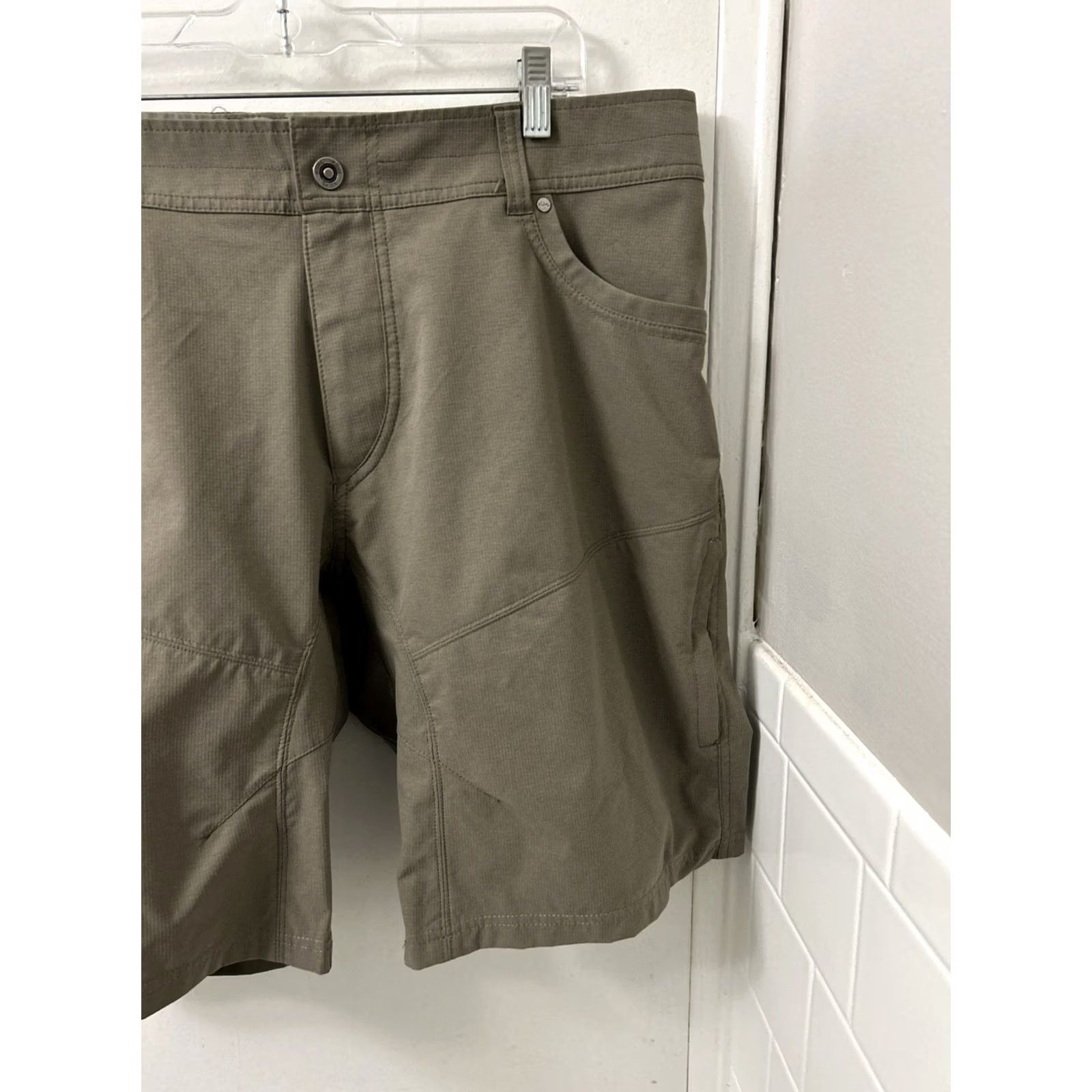 Vintage VINTAGE KUHL Silencr Kargo Shorts Mens Sz 40 Tan Khaki Ripstop Hiking Outdoor 10" 5230 Size US 40 / EU 56 - 3 Thumbnail
