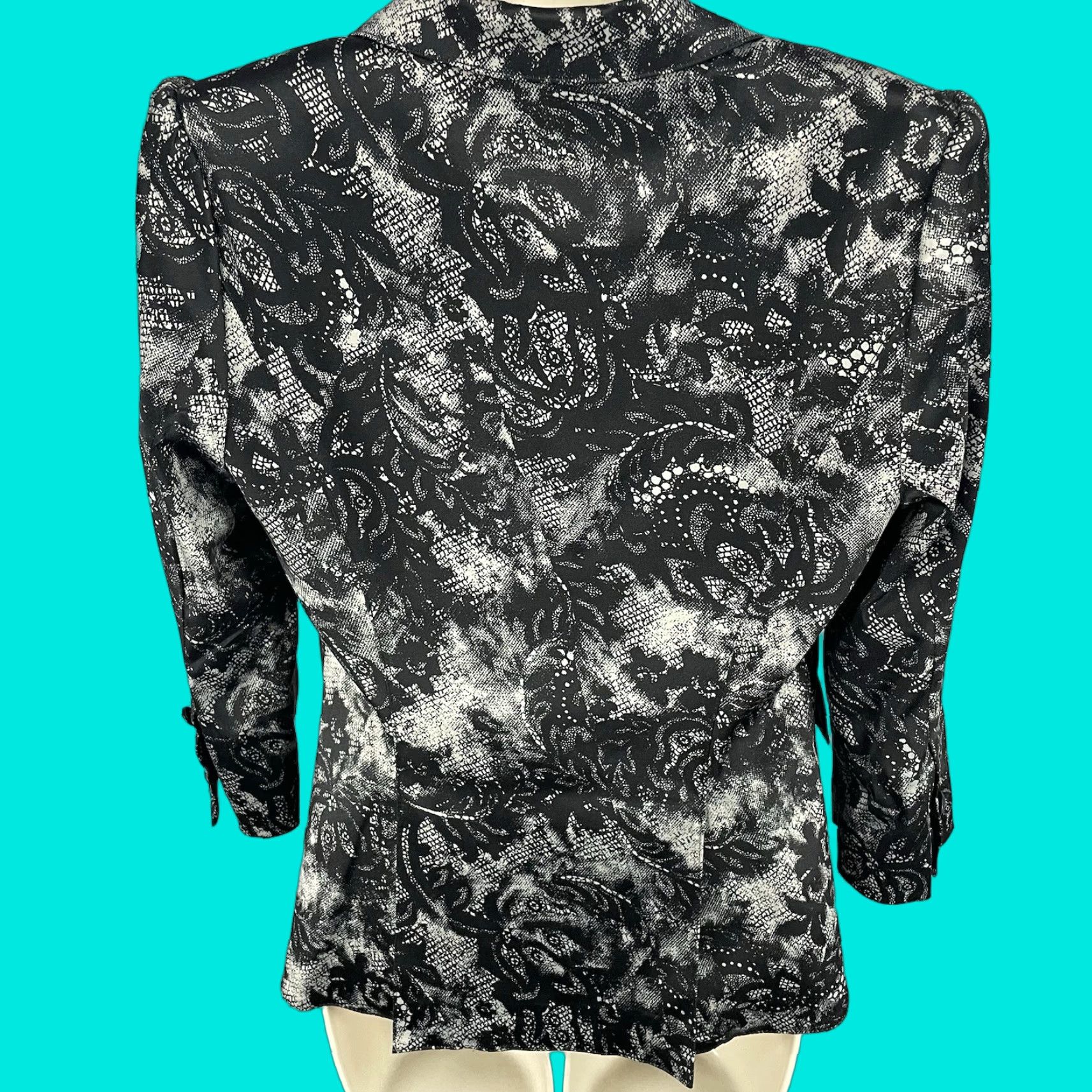 Vintage VINTAGE Bellatrix Black Lace Printed Lightweight Stretch Blazer Jacket Small S Button Size S / US 4 / IT 40 - 1 Thumbnail