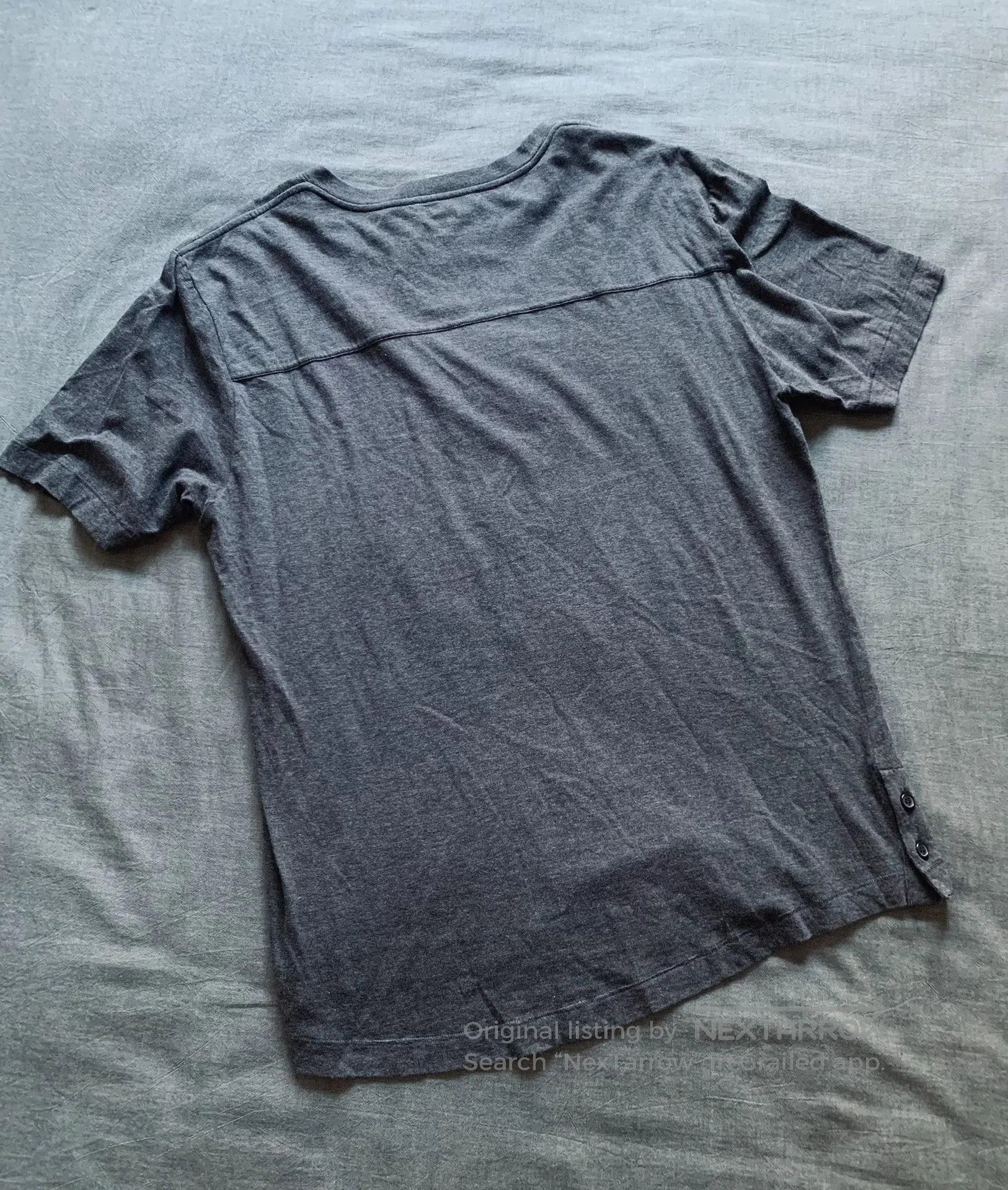 Dolce & Gabbana Dolce & Gabbana Family Pattern Short Sleeve. Size US S / EU 44-46 / 1 - 2 Thumbnail